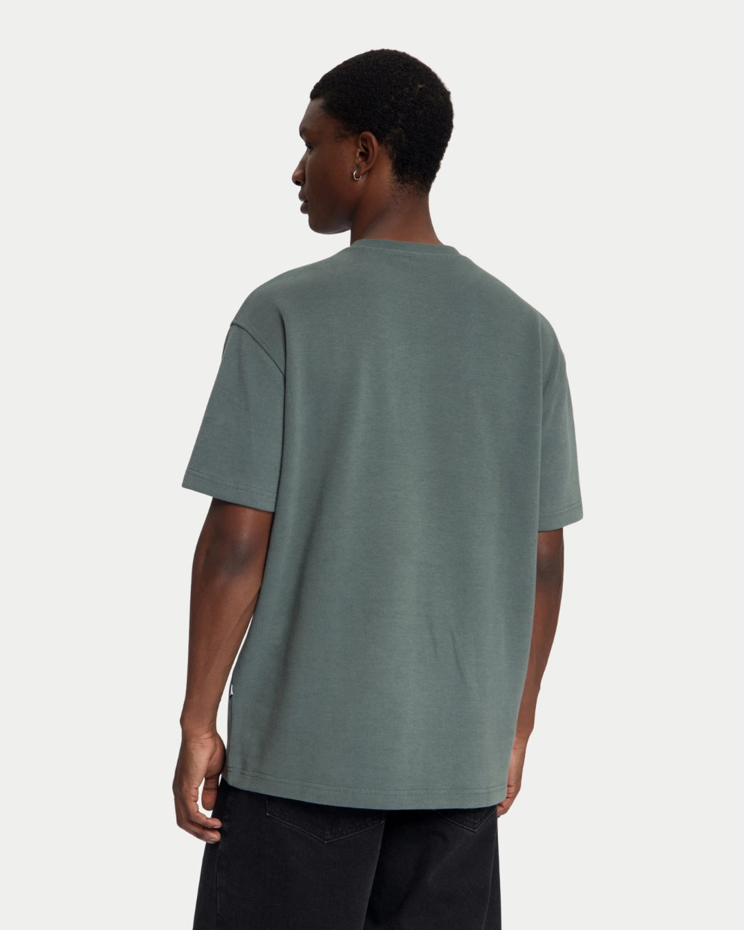 Law Of The Sea Atropos Soft Sweat Tee Urban Chic Green, Groen t-shirt | Stuen Store Tilburg