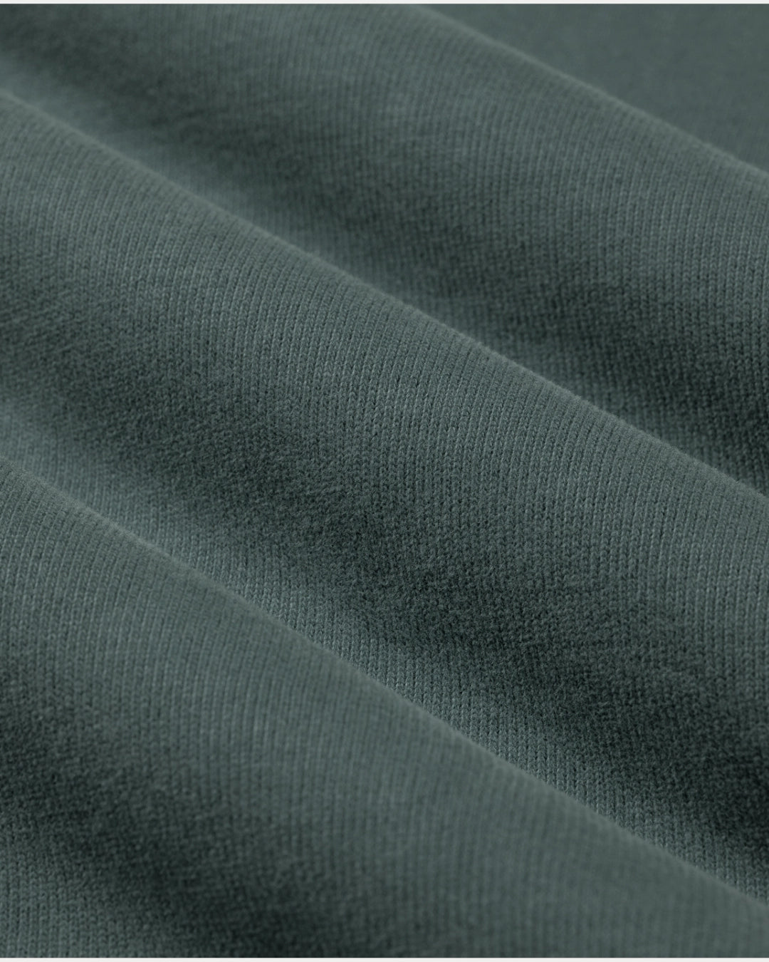 Law Of The Sea Atropos Soft Sweat Tee Urban Chic Green, Groen t-shirt | Stuen Store Tilburg