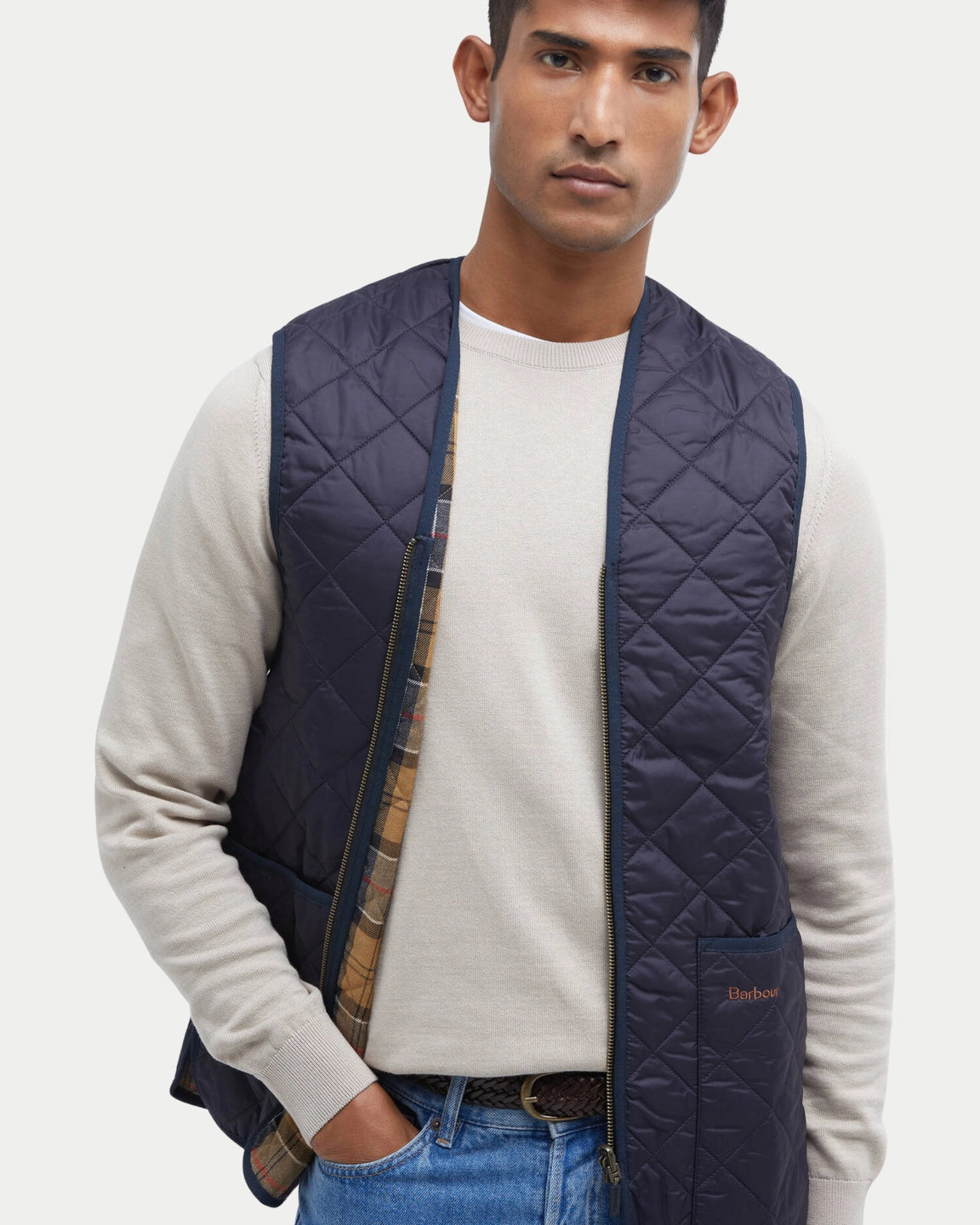 Barbour Quilted Zip-In Liner Navy — extra laagje er in en je bent klaar | Stuen Store Tilburg