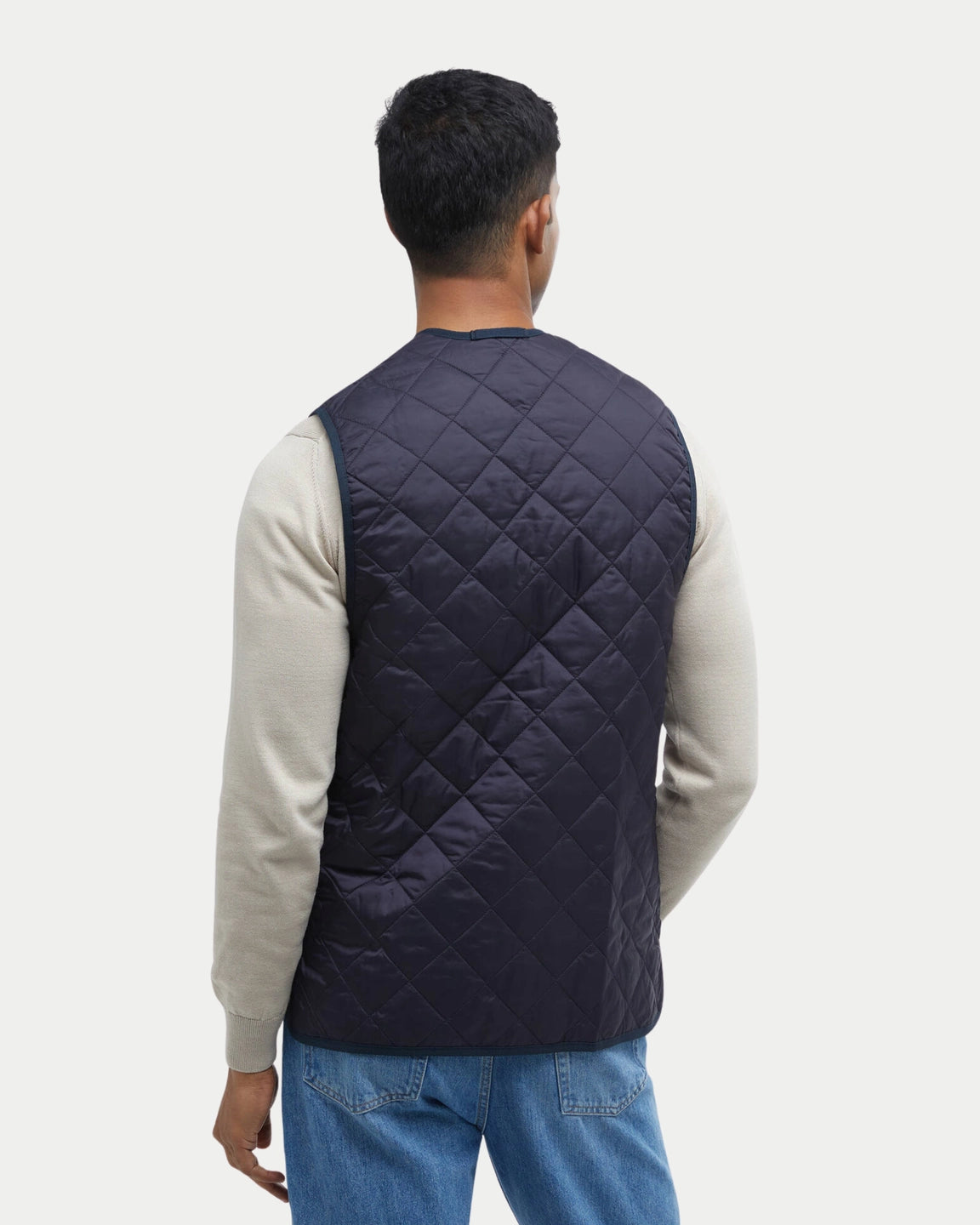 Barbour Quilted Zip-In Liner Navy — extra laagje er in en je bent klaar | Stuen Store Tilburg