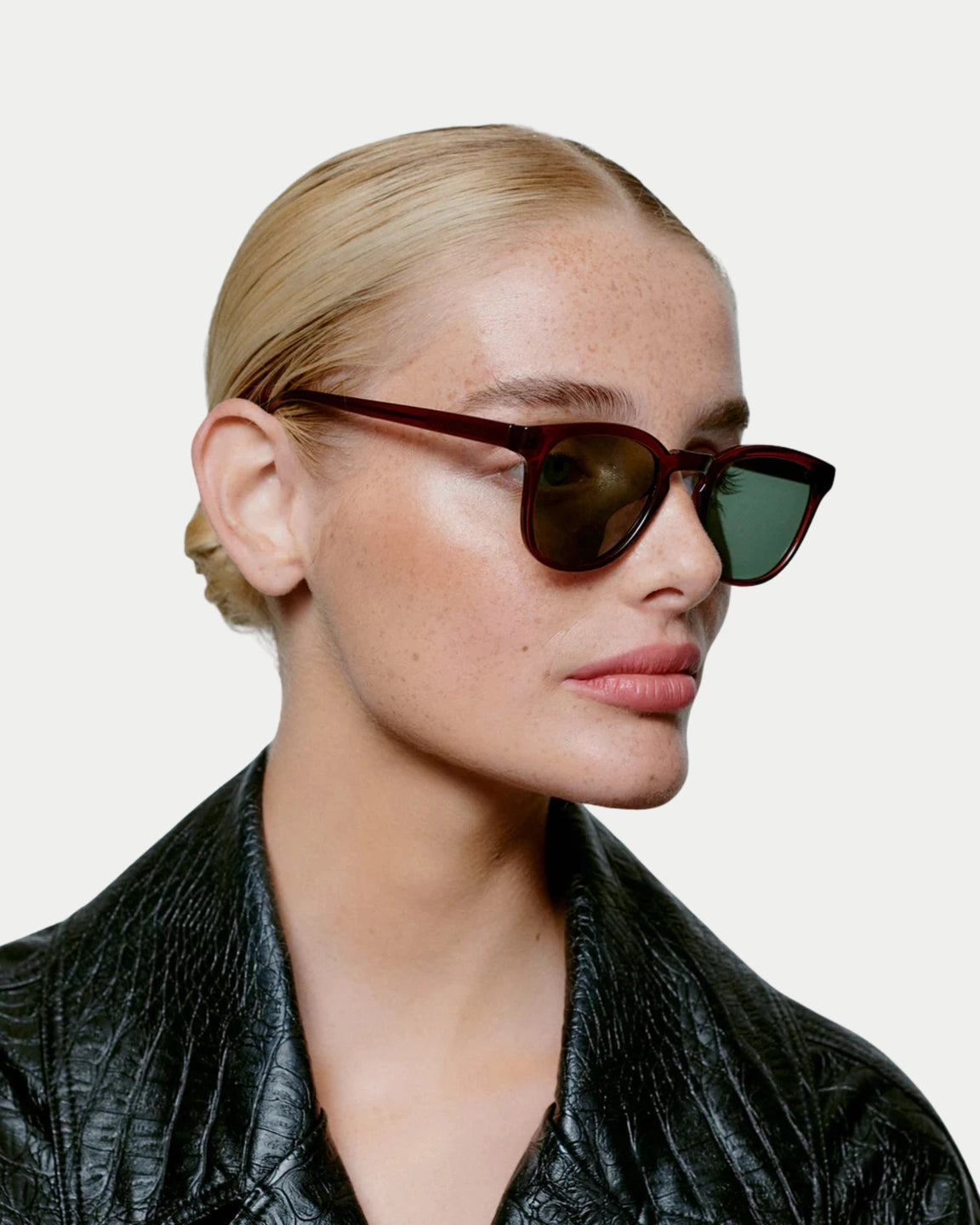 A. Kjærbede Bate Brown Transparent - Stuen Store Tilburg | De beste herenkleding en -accessoires