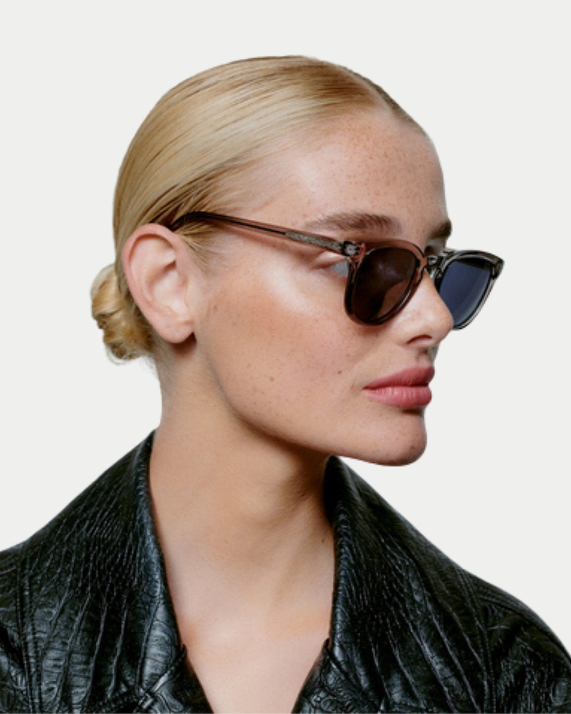 A. Kjærbede Bate Grey Transparant - Stuen Store Tilburg | De beste herenkleding en -accessoires