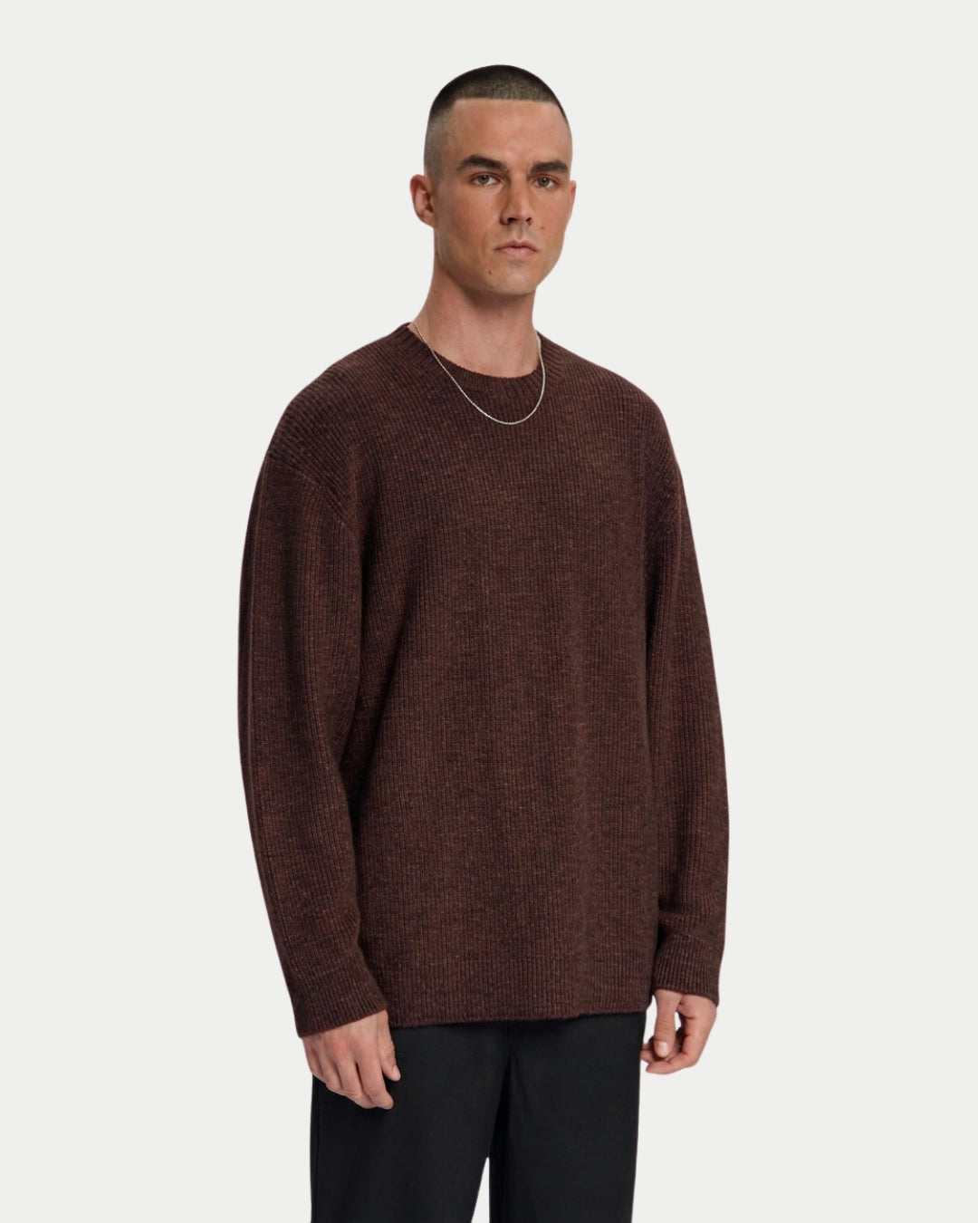 Law Of The Sea Cloudbreak Knitted Crewneck Brown, Bruine sweater | Stuen Store Tilburg