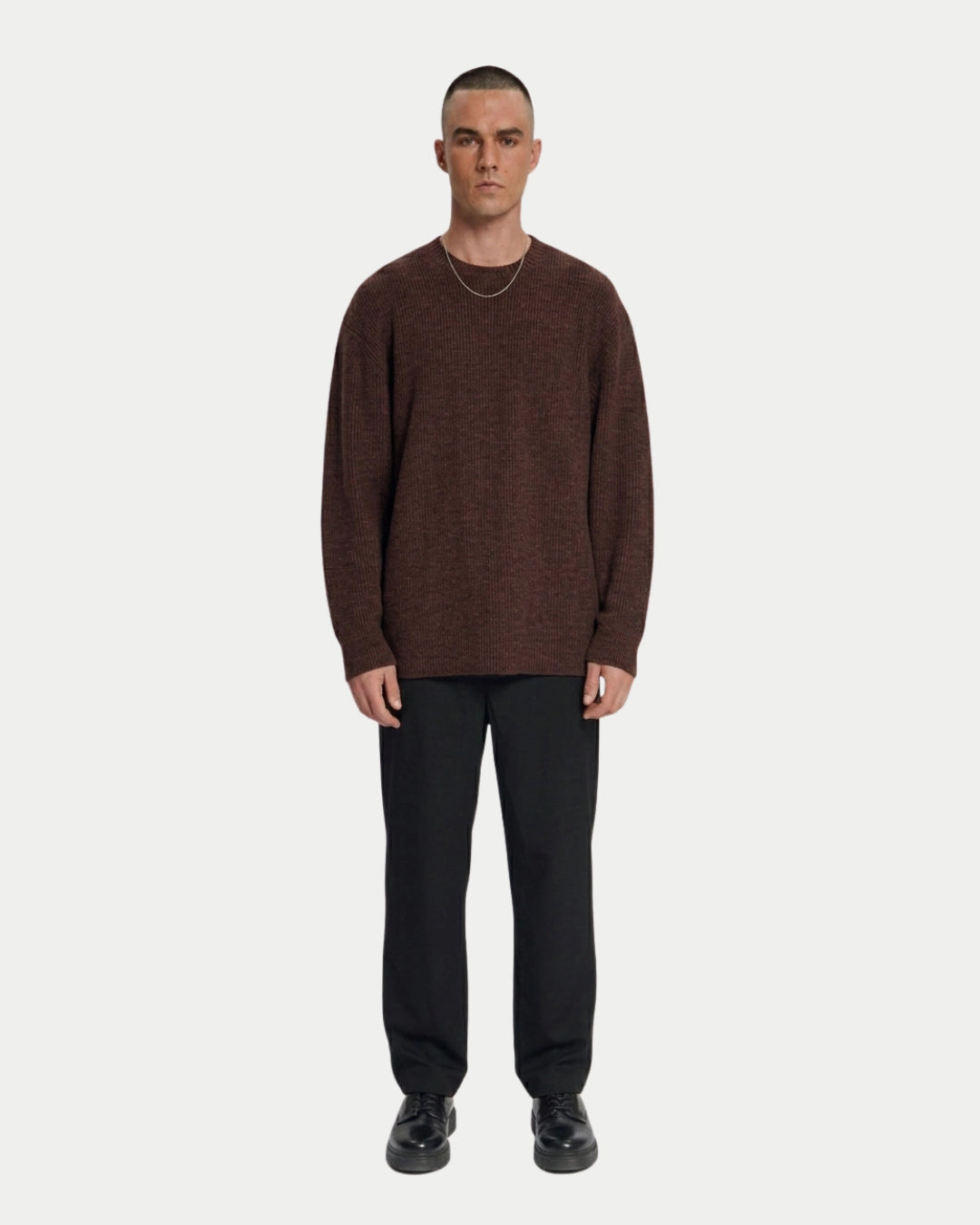 Law Of The Sea Cloudbreak Knitted Crewneck Brown, Bruine sweater | Stuen Store Tilburg