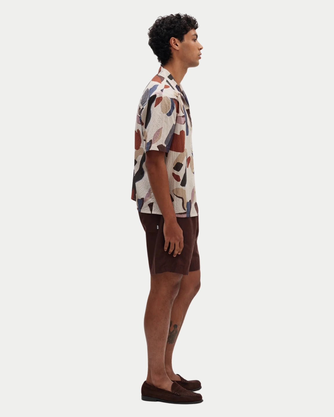 Wax London Didcot Shirt Abstract Shapes Ecru / Multi - Stuen Store Tilburg | De beste herenkleding en -accessoires in Tilburg