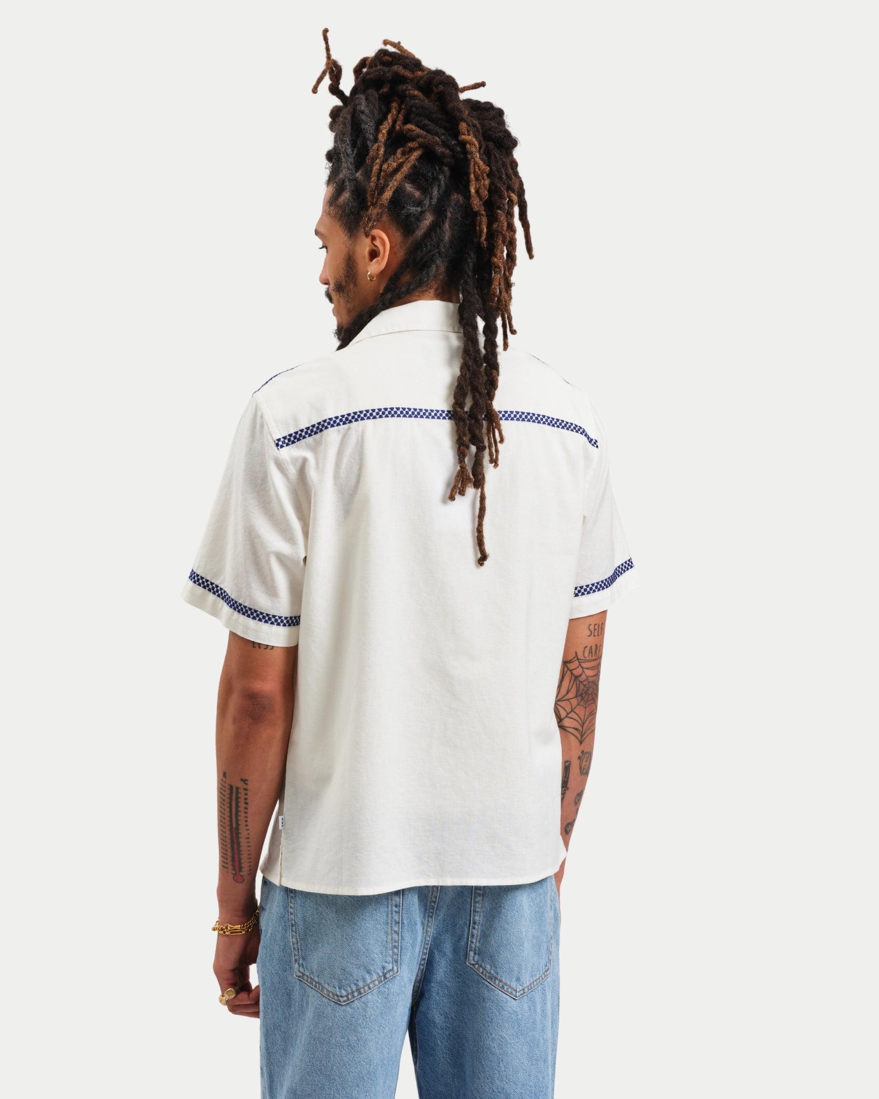 Didcot Shirt Crest Motif Ecru Blue