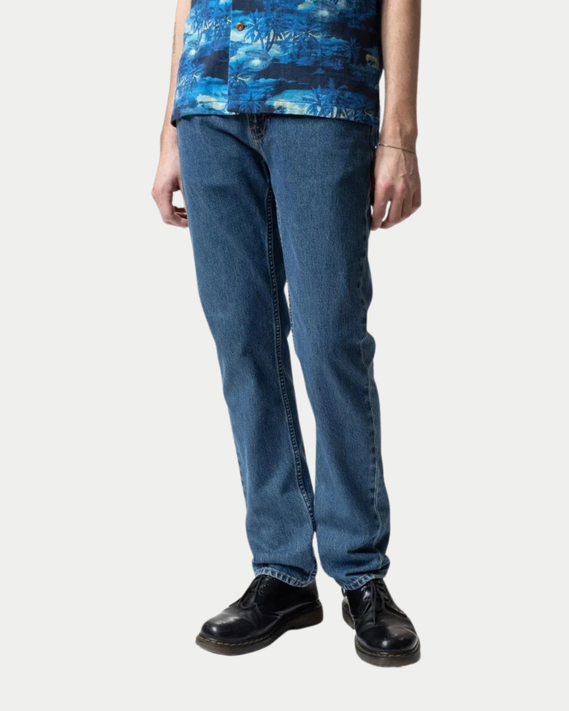 Nudie Jeans Gritty Jackson Morning Mist — 100% biologisch katoen Jeans | Stuen Store Tilburg