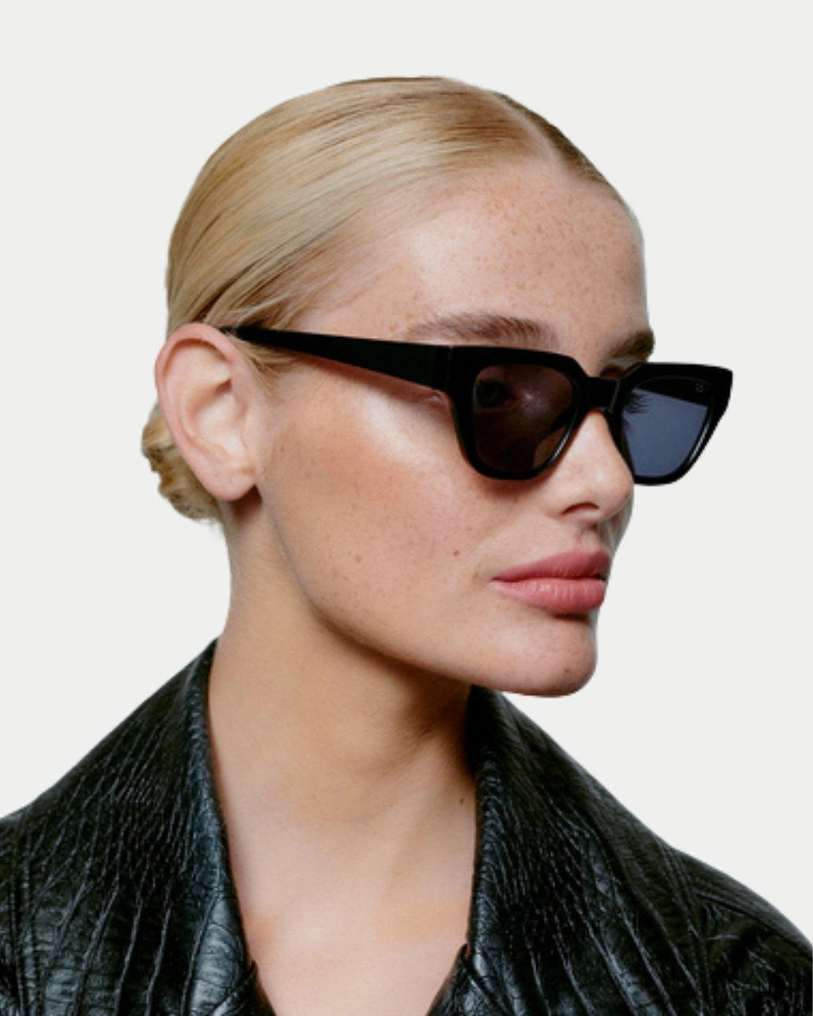 A. Kjærbede Kaws Black - Stuen Store Tilburg | De beste herenkleding en -accessoires