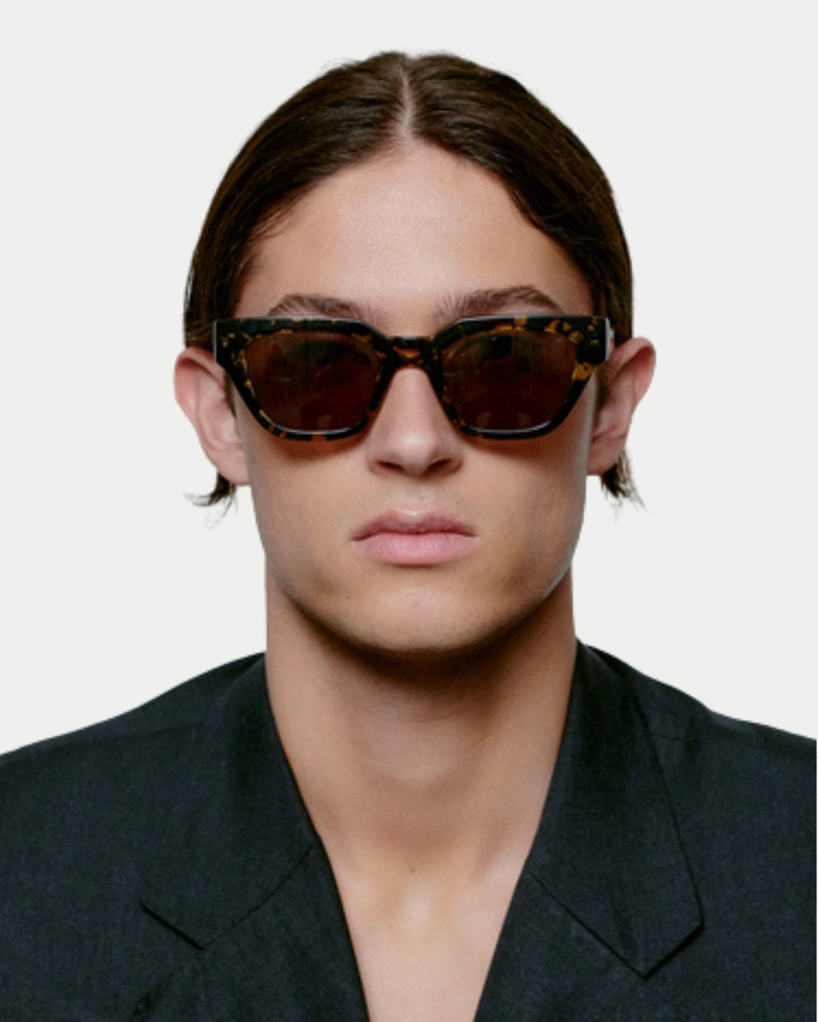 A. Kjærbede Kaws Black / Yellow Tortoise - Stuen Store Tilburg | De beste herenkleding en -accessoires