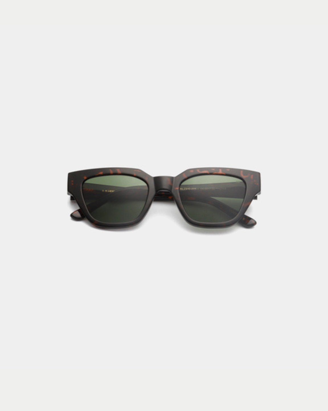 A. Kjærbede Kaws Demi Tortoise — is geïnspireerd op Scandinavisch minimalisme en tijdloosheid Zonnebril | Stuen Store Tilburg