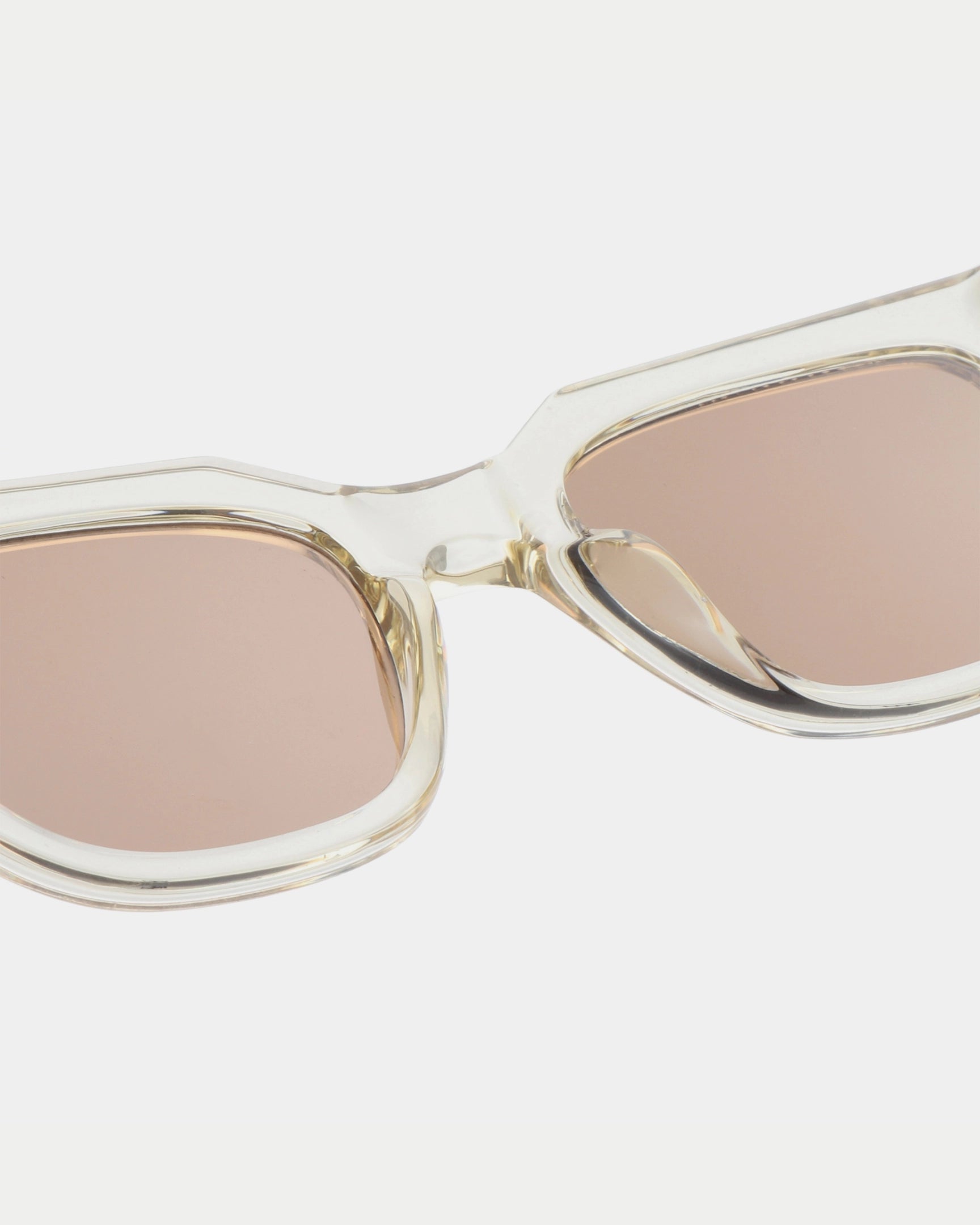 Kaws Ecru Transparent