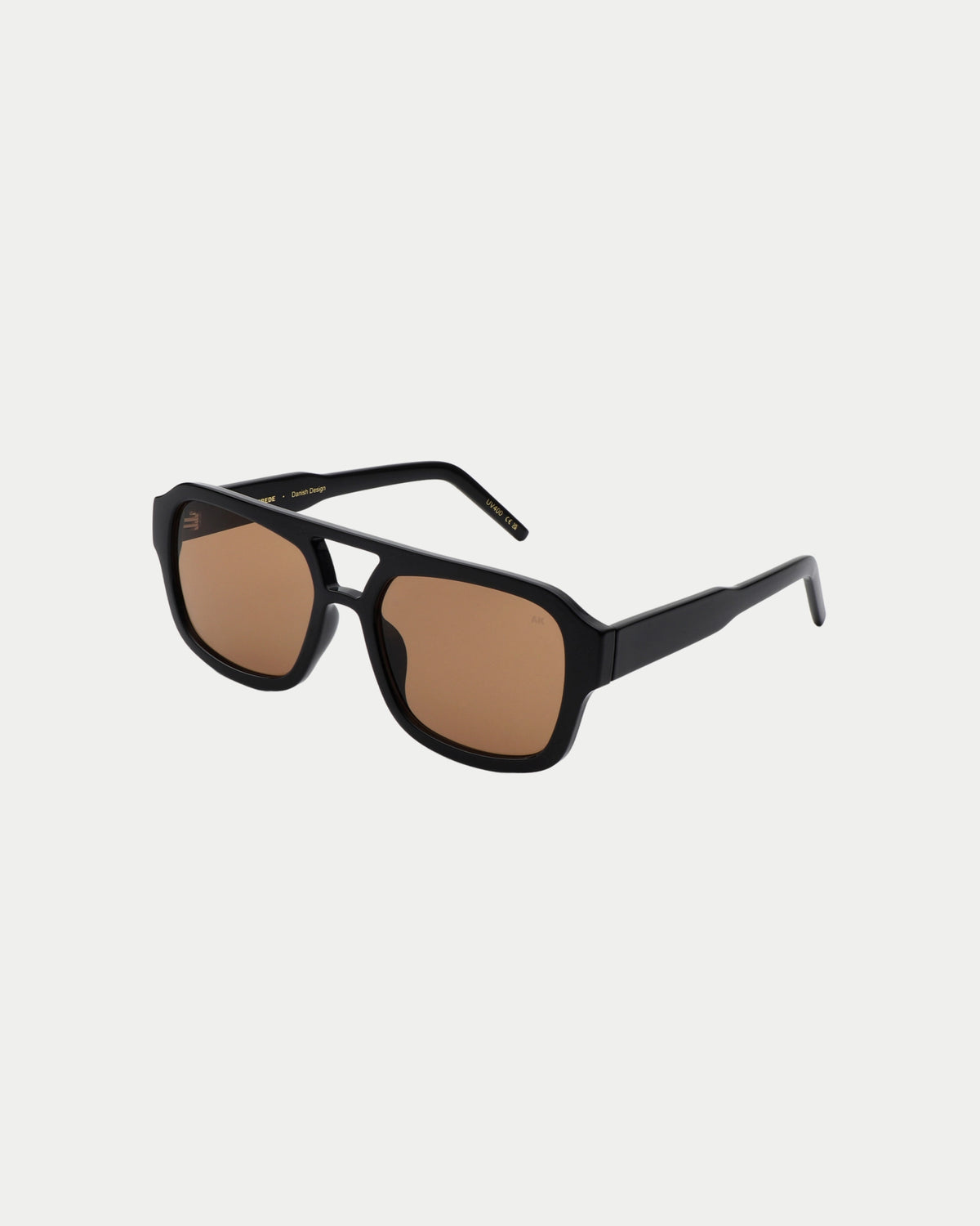 A. Kjærbede Kaya Black — Oversized Zonnebril | Stuen Store Tilburg