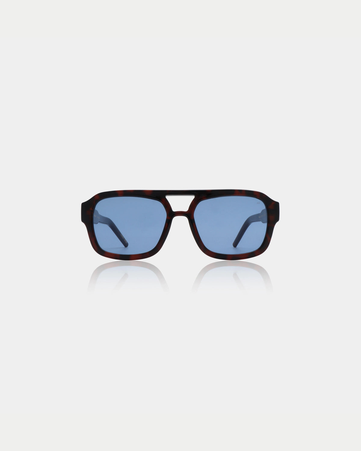 A. Kjærbede Kaya Demi Tortoise / Blue — Oversized Zonnebril | Stuen Store Tilburg