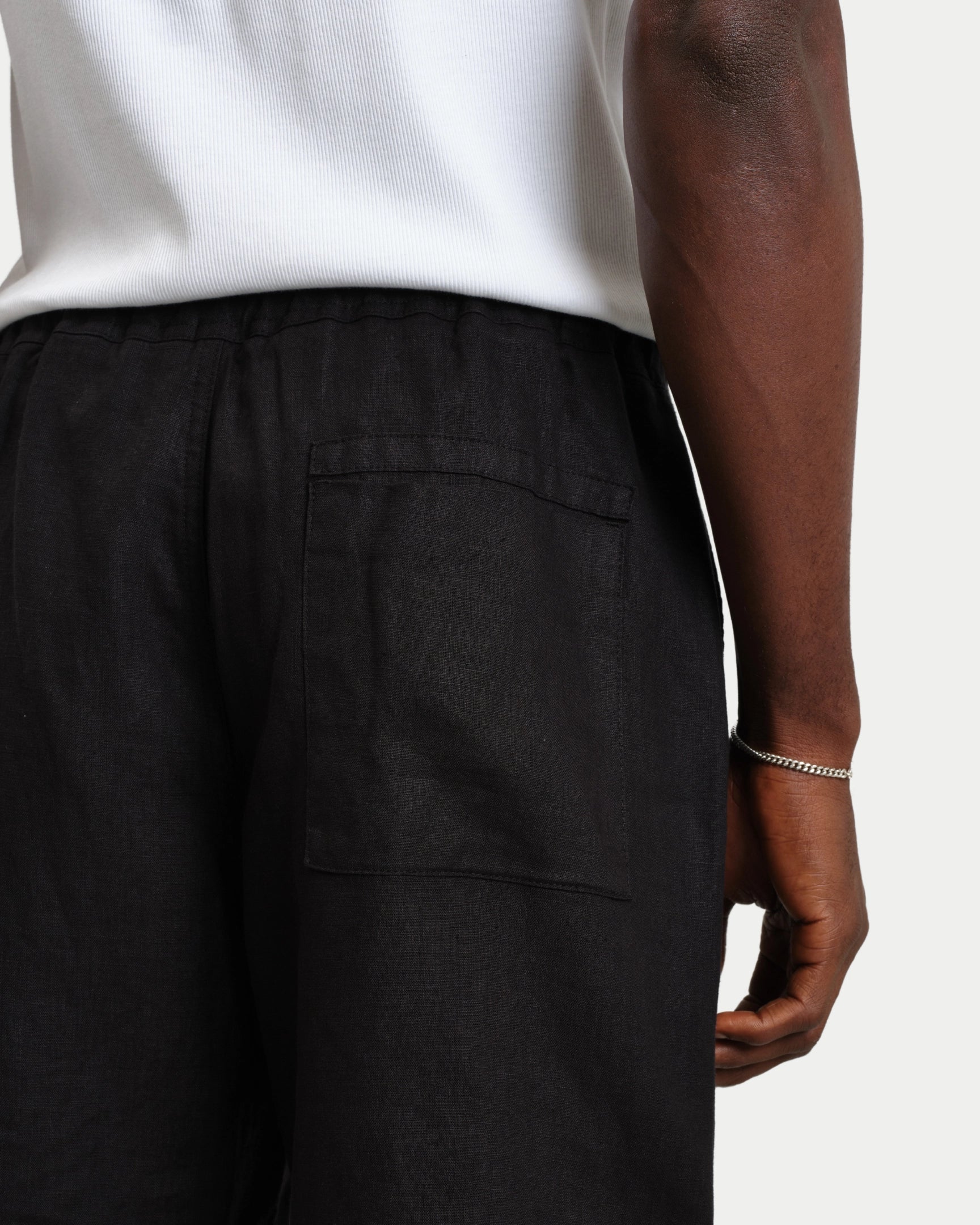 Wax London Kurt Washed Linen Shorts Black - Stuen Store Tilburg | De beste herenkleding en -accessoires in Tilburg