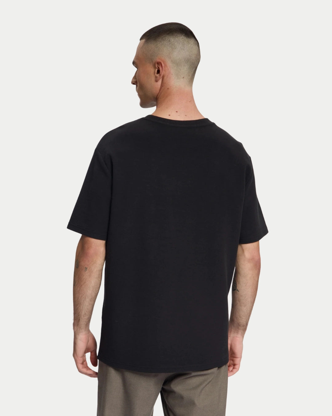 Auren Structured T-shirt Jet Black