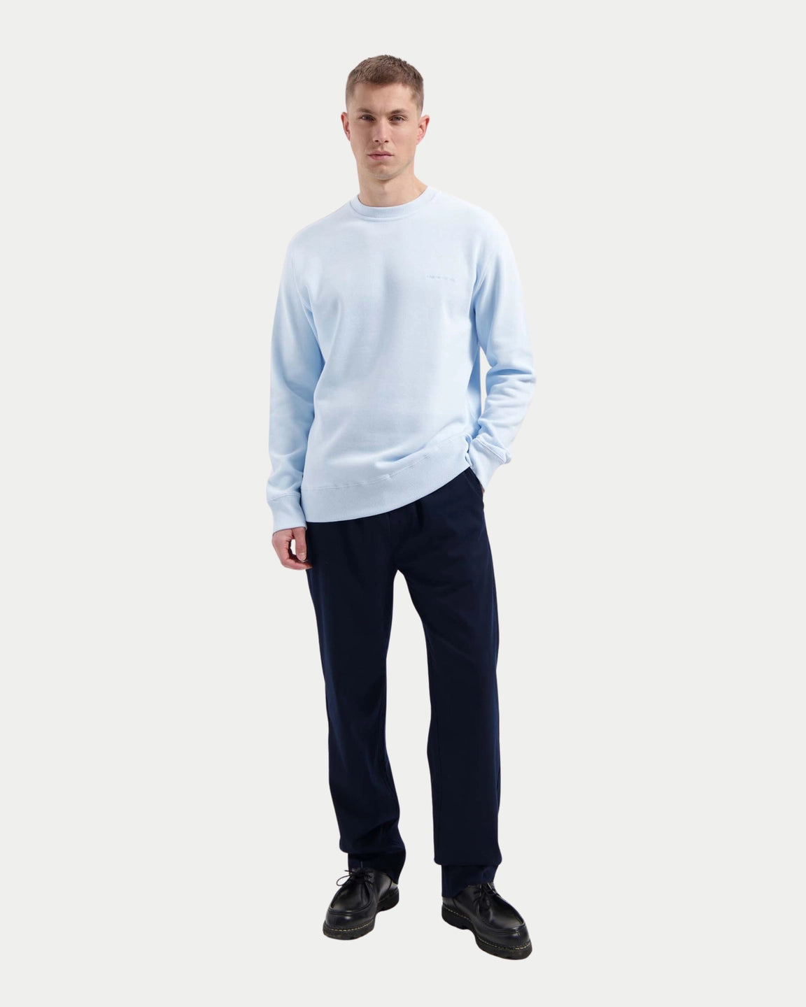 Clotho Crewneck Sweat Nantucket Breeze