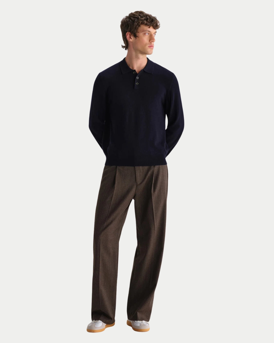 Wax London Lawrie Long Sleeve Merino Polo Navy, Blauwe polo van lichtgewicht merino wol | Stuen Store Tilburg