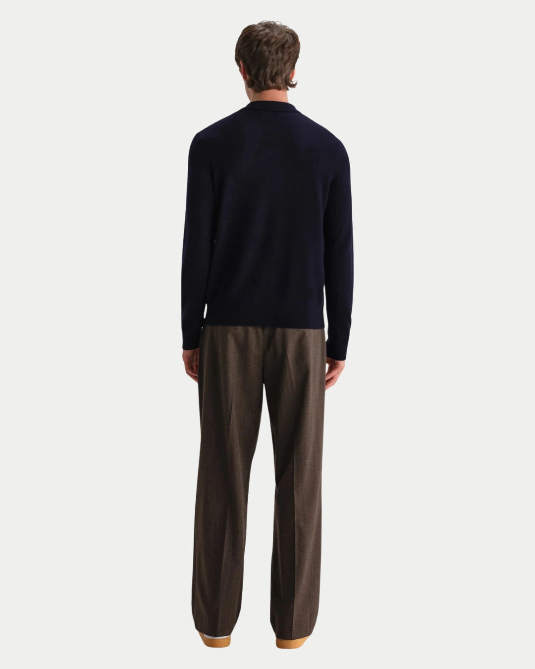 Wax London Lawrie Long Sleeve Merino Polo Navy, Blauwe polo van lichtgewicht merino wol | Stuen Store Tilburg