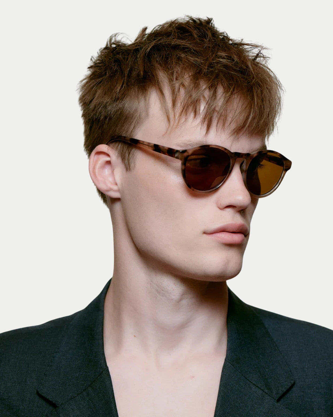 A. Kjærbede Marvin Coquina — accessoire voor alle situaties en een must-have Zonnebril | Stuen Store Tilburg