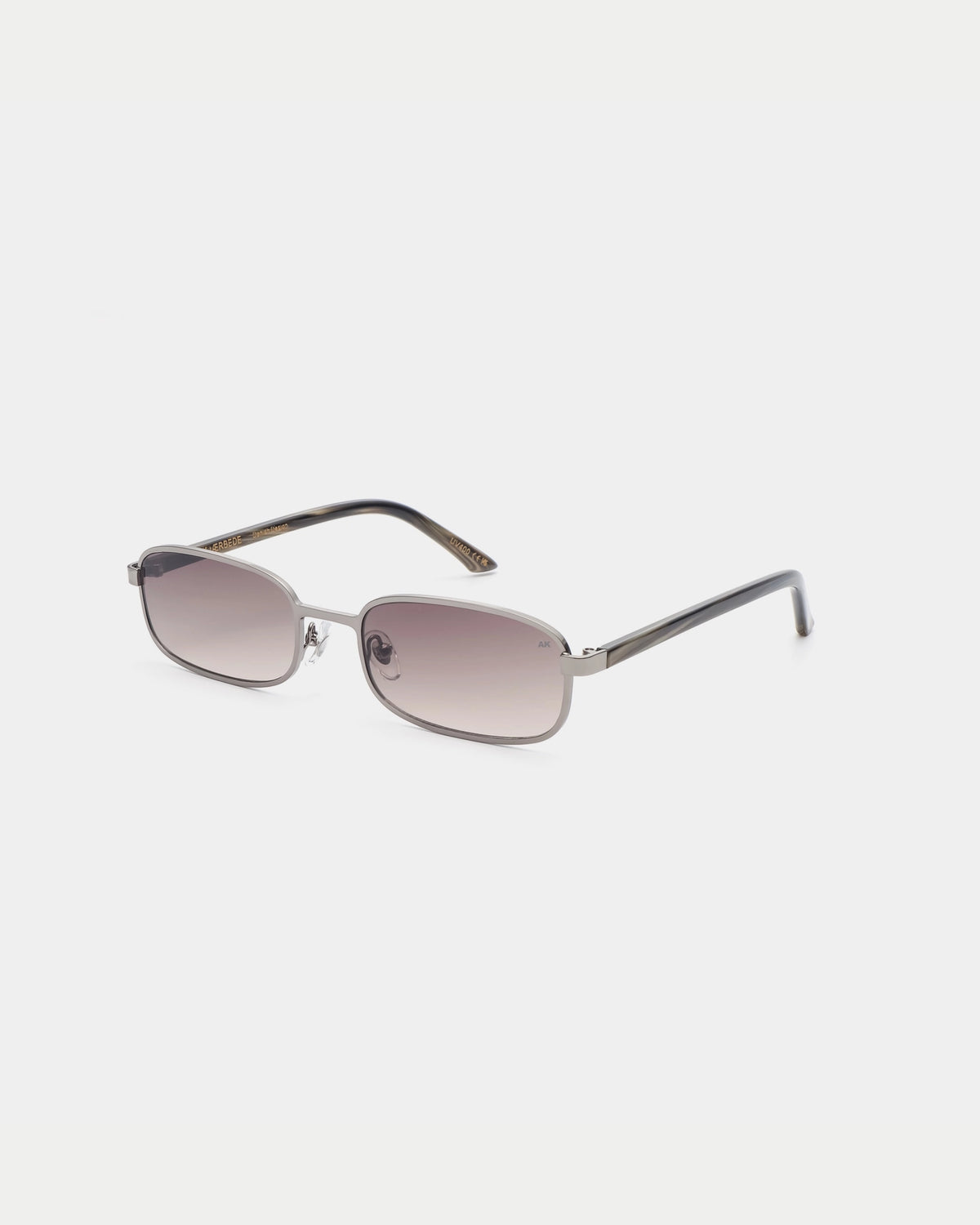 A. Kjærbede Noah Silver Striped Horn — slank monturen met kleine vierkante glazen dat past Zonnebril | Stuen Store Tilburg