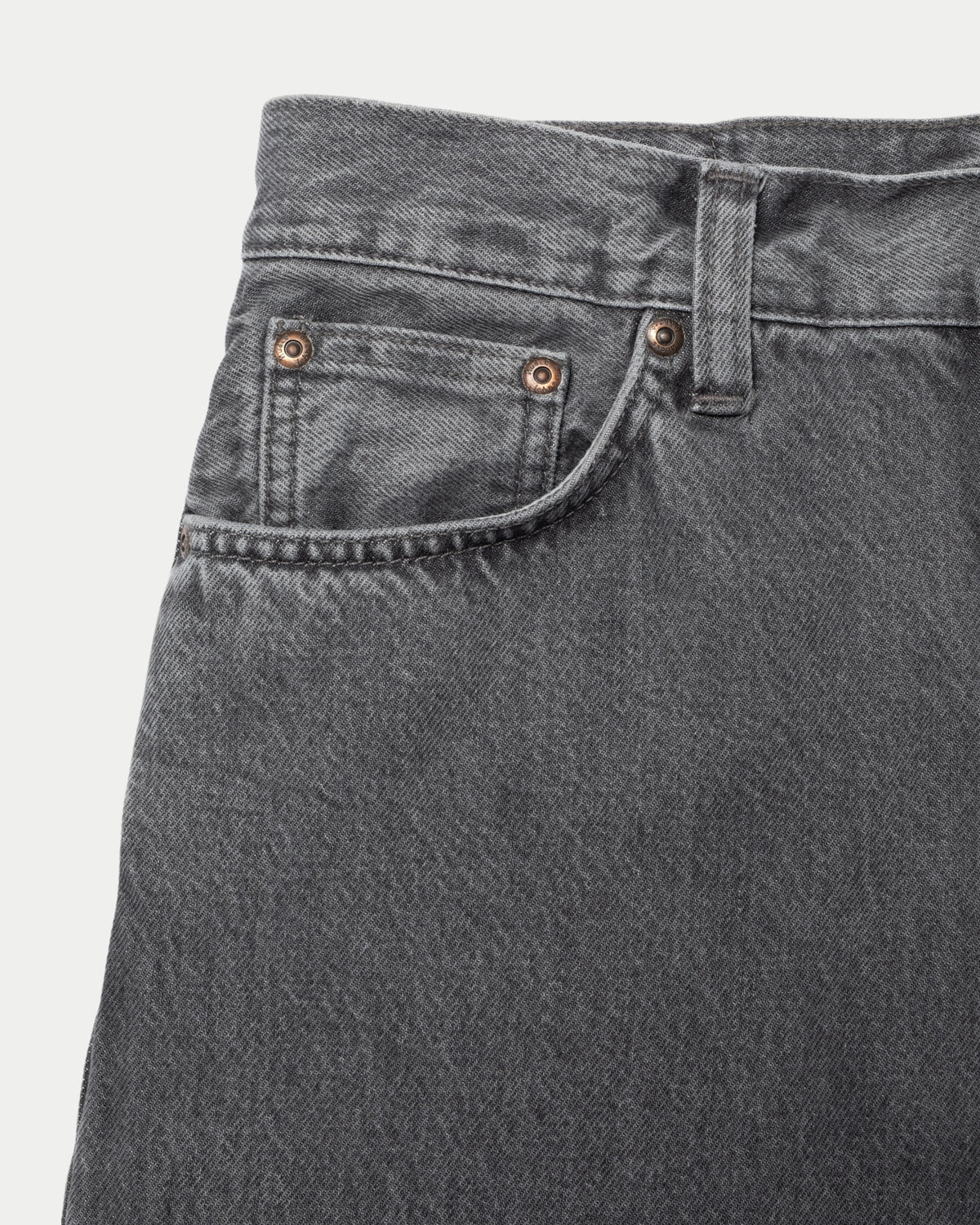 Nudie Jeans Rad Rufus Ash Grey — High-waist regular fit, 100% biologisch katoen Jeans | Stuen Store Tilburg