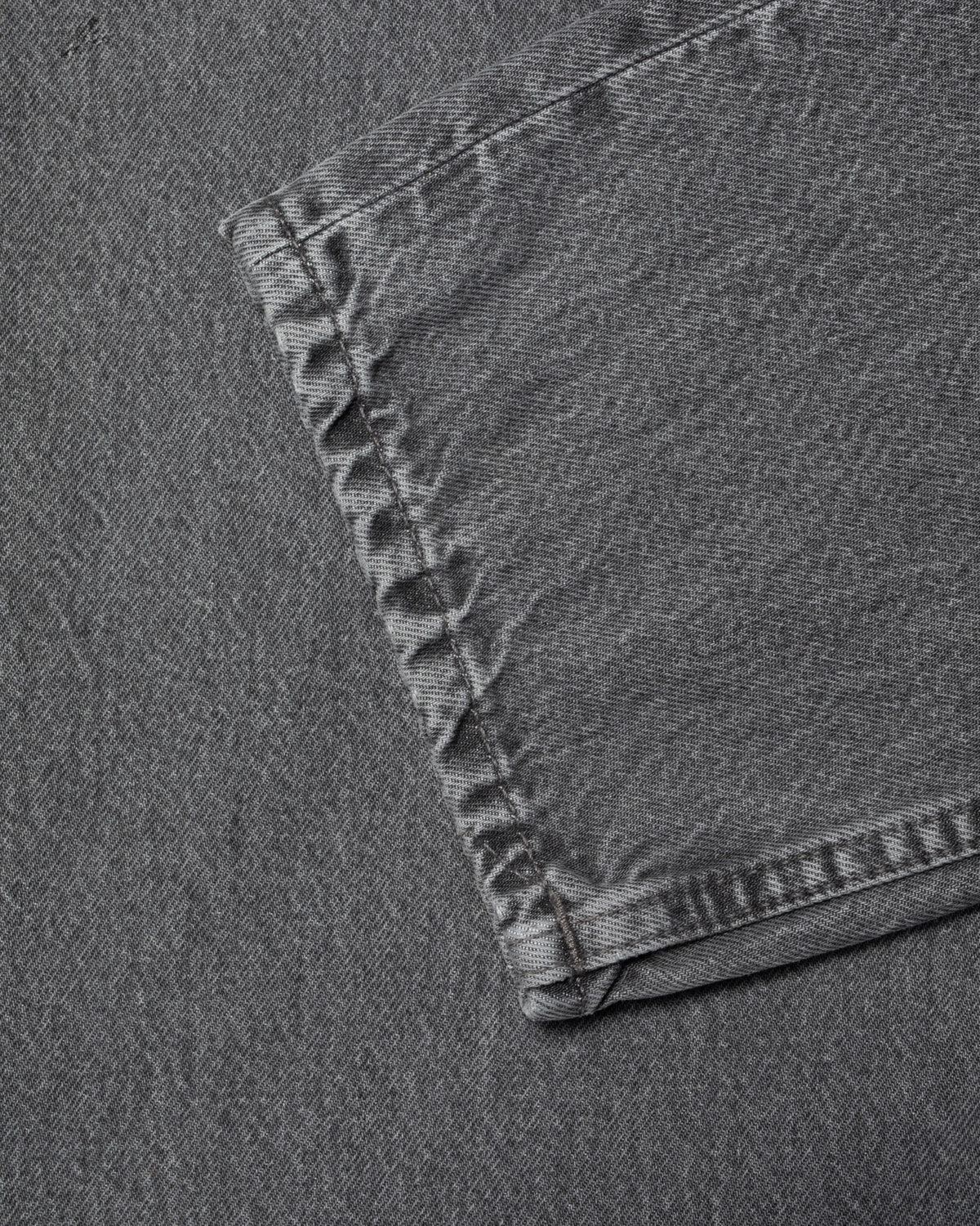 Nudie Jeans Rad Rufus Ash Grey — High-waist regular fit, 100% biologisch katoen Jeans | Stuen Store Tilburg