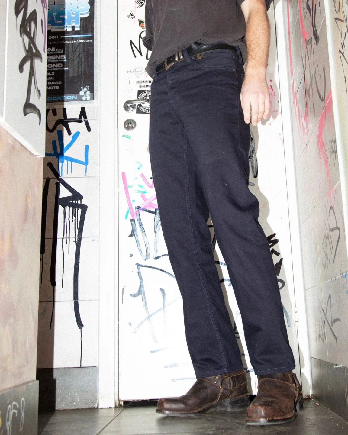 Nudie Jeans Rad Rufus Everblue — High-waist regular fit, 100% biologisch katoen Jeans | Stuen Store Tilburg