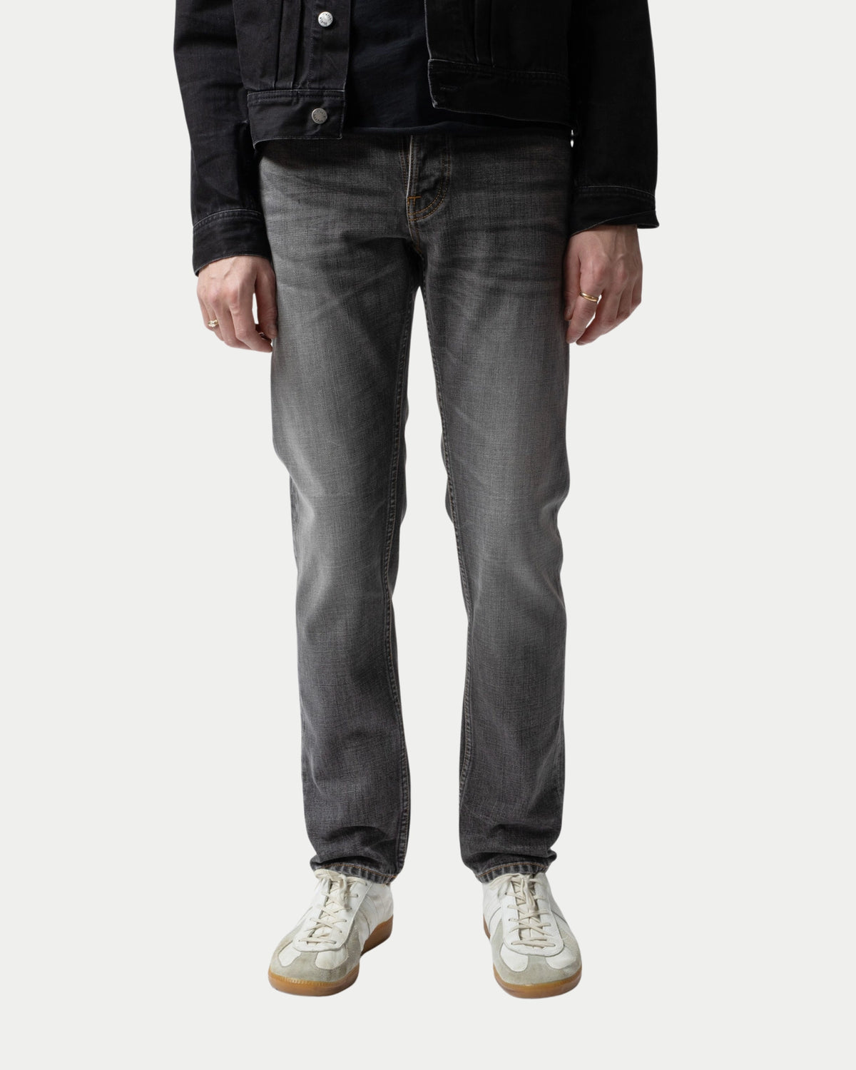 Nudie Jeans Steady Eddie II Grey Crosshatch — Slim fit, 100% biologisch katoen Jeans | Stuen Store Tilburg