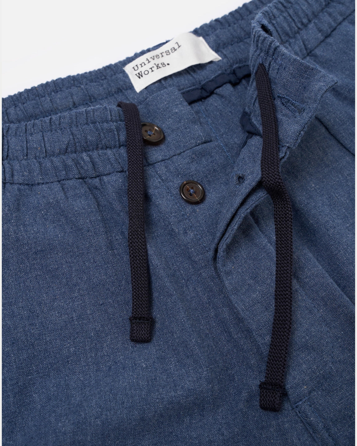 Universal Works Oxford Pants Sintra Rec'Cotton Blue - Stuen Store Tilburg | De beste herenkleding en -accessoires in Tilburg