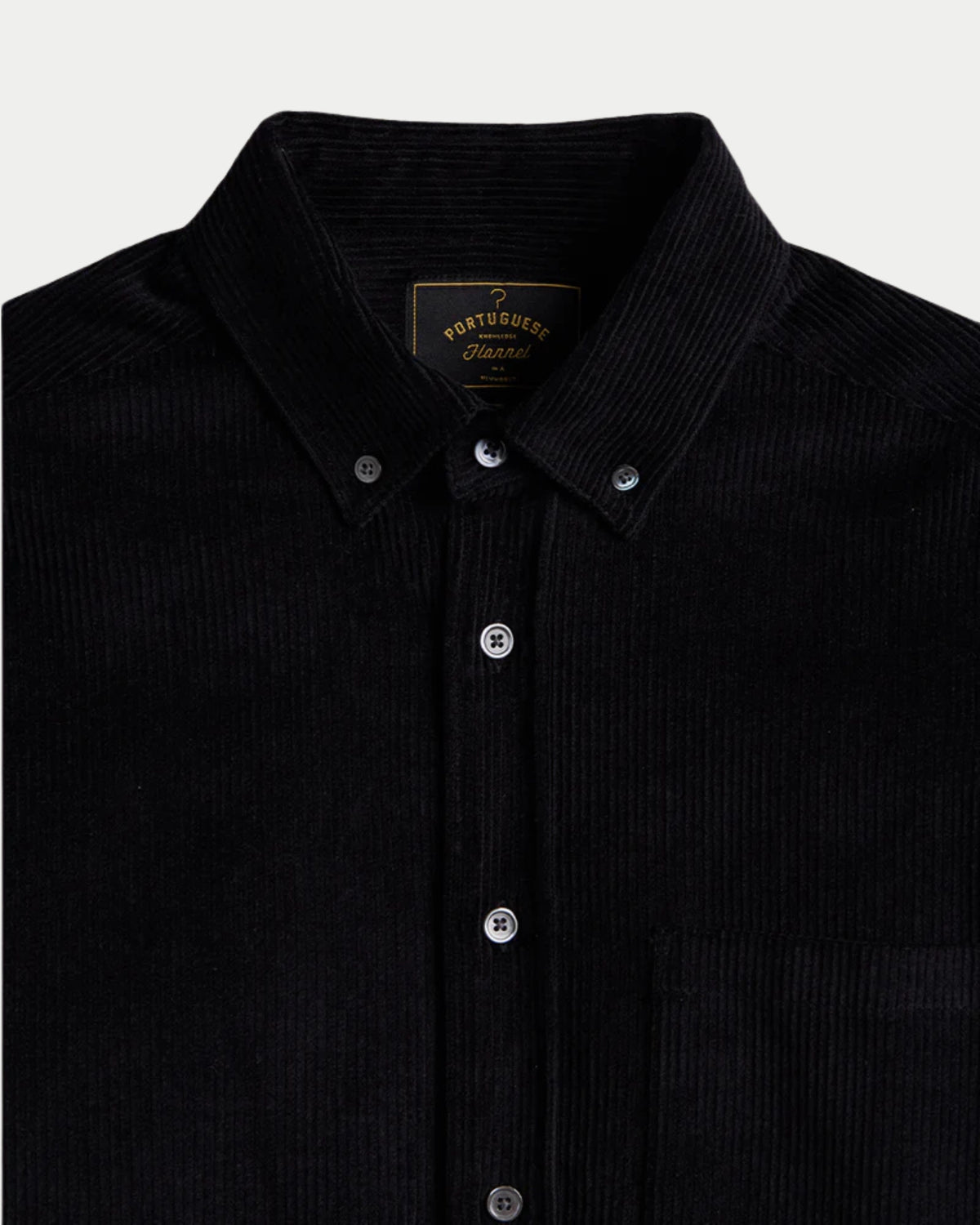 Portuguese Flannel Lobo 2.0 Black — geribde flanellen shirts worden al 4 generaties Overhemd | Stuen Store Tilburg