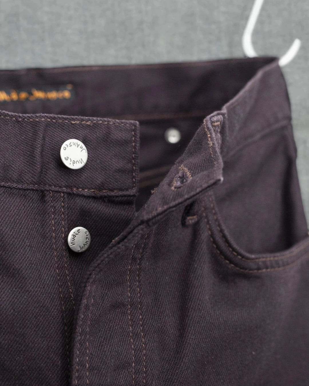 Nudie Jeans Rad Rufus Everbrown, Regular straight fit bruine spijkerbroek | Stuen Store Tilburg