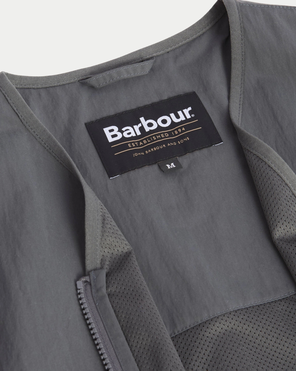Barbour Re-engineered Flyweight Gilet Asphalt - Stuen Store Tilburg | De beste herenkleding en -accessoires