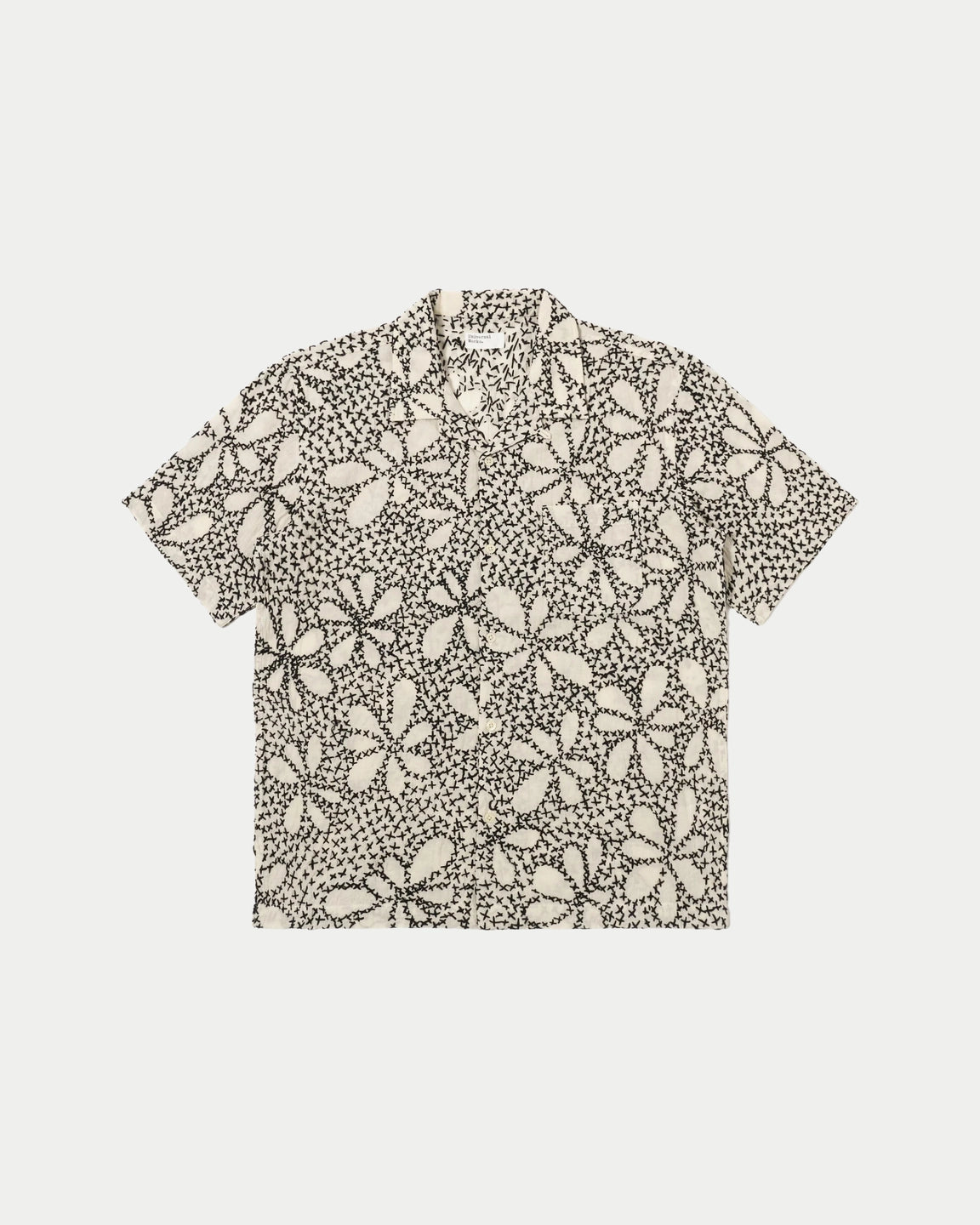 Universal Works Road Shirt Kantha Flower Ecru/Black - Stuen Store Tilburg | De beste herenkleding en -accessoires in Tilburg