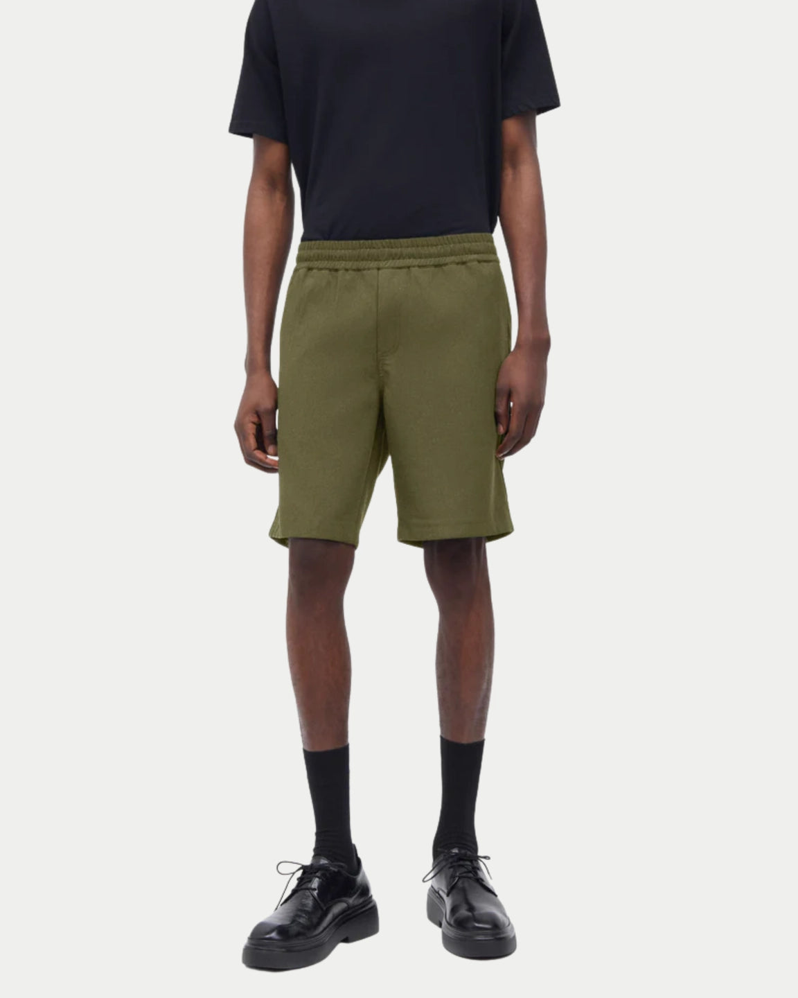 Samsøe Samsøe Smith Shorts Four Leaf Clover — Slim fit, viscose | Stuen Store Tilburg