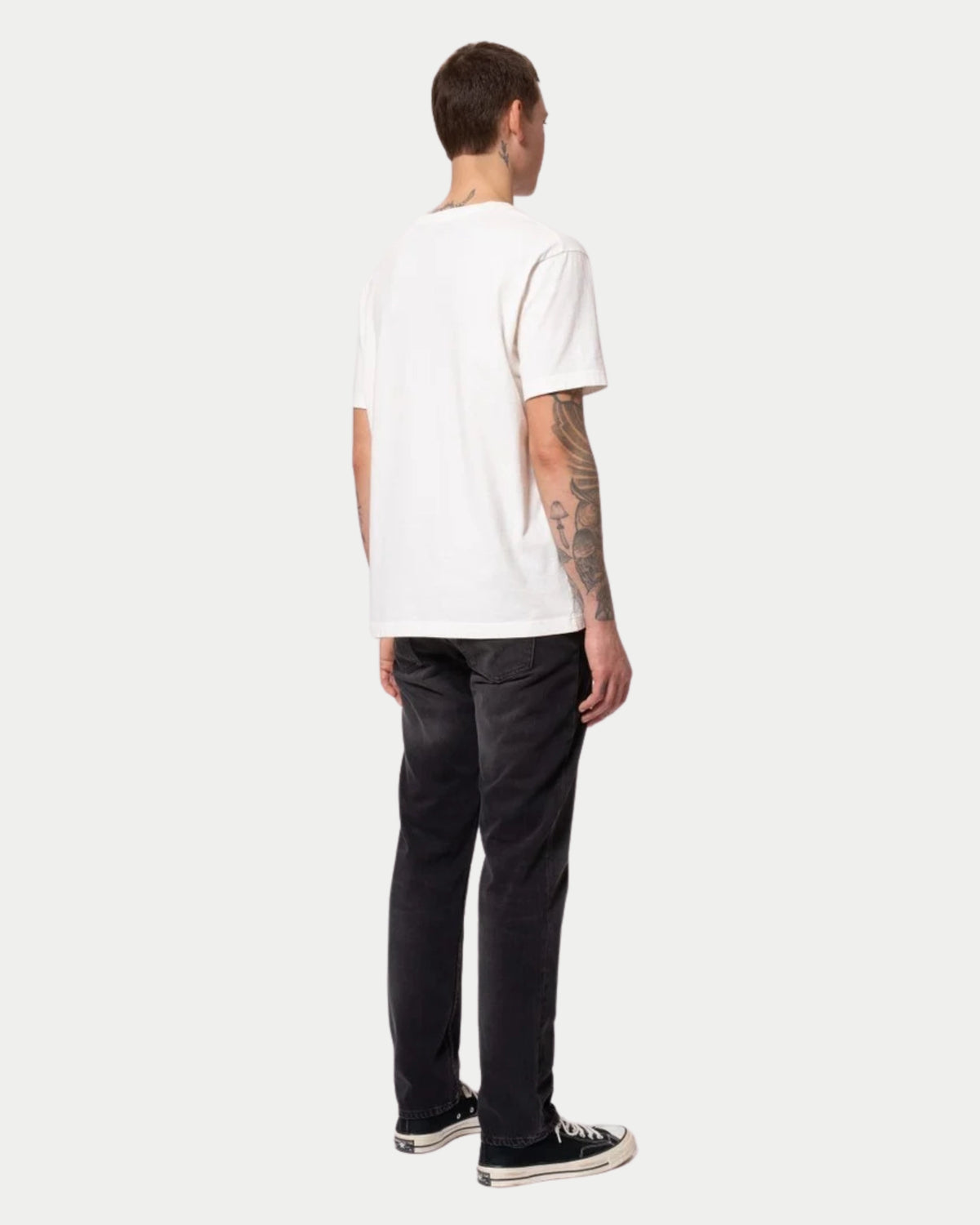 Nudie Jeans Steady Eddie II Black Change — Slim fit, 100% biologisch katoen Jeans | Stuen Store Tilburg