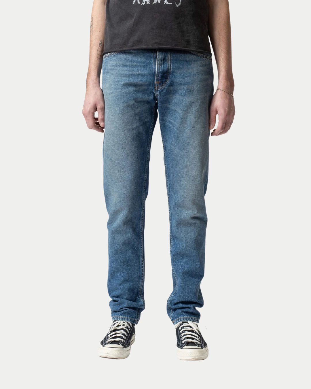 Nudie Jeans Steady Eddie II Blue Haze, Slim fit blauwe spijkerbroek van 100% biologisch katoen | Stuen Store Tilburg