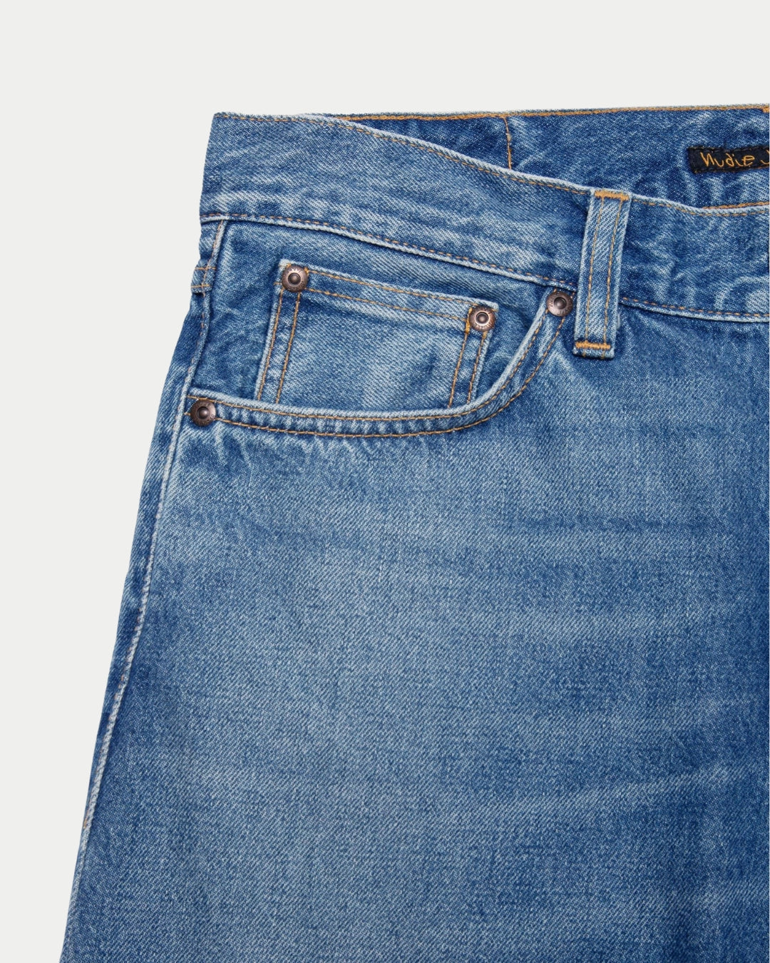 Nudie Jeans Steady Eddie II Blue Haze, Slim fit blauwe spijkerbroek van 100% biologisch katoen | Stuen Store Tilburg