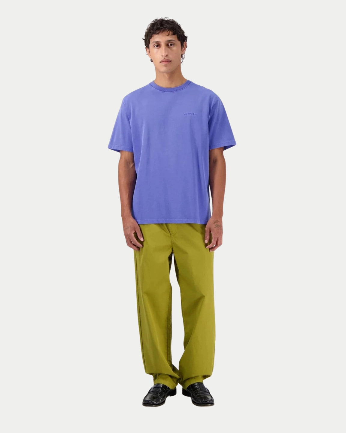 Castart Stonewash T-Shirt Cobalt — comfortabel stonewashed T-shirt in Cobalt T-shirts | Stuen Store Tilburg