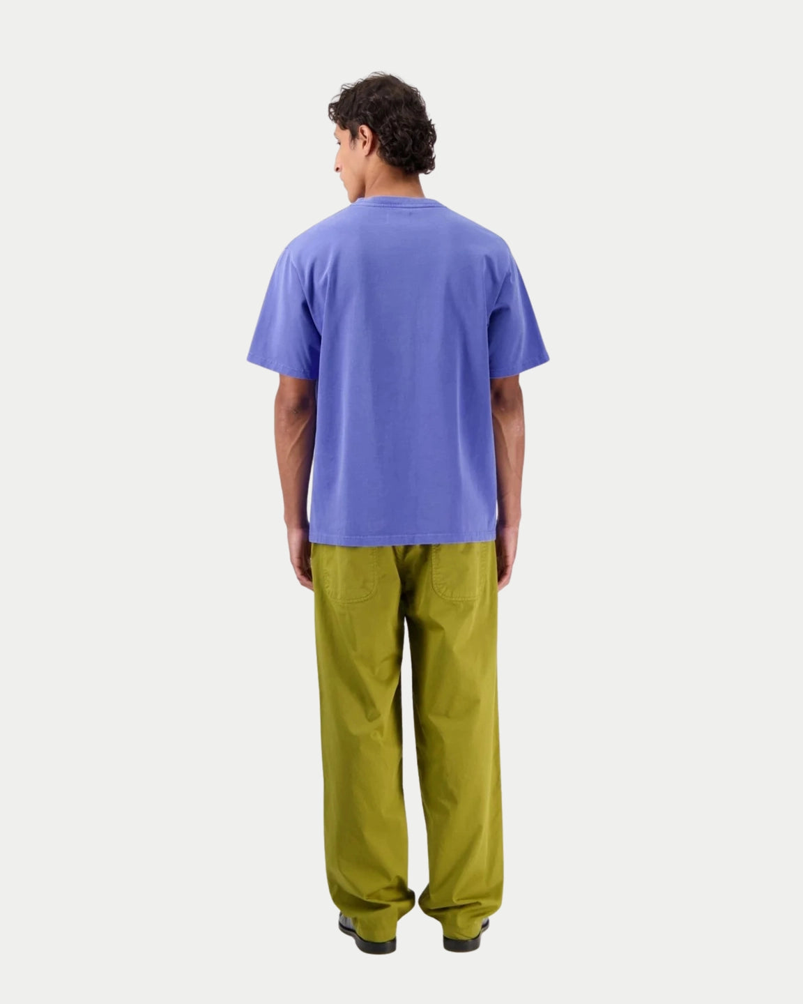 Castart Stonewash T-Shirt Cobalt — comfortabel stonewashed T-shirt in Cobalt T-shirts | Stuen Store Tilburg