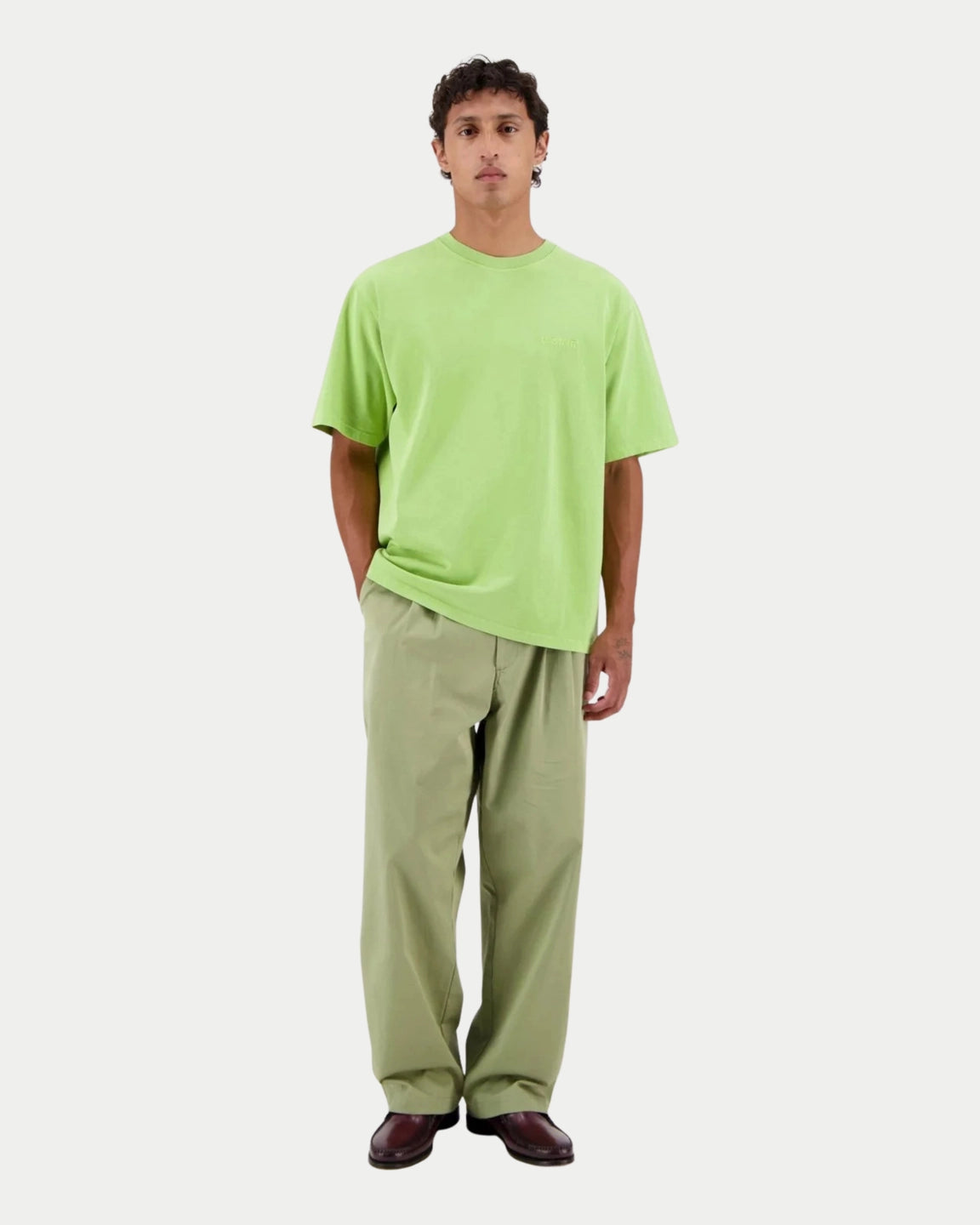 Castart Stonewash T-Shirt Green — comfortabel stonewashed T-shirt in een zomerse groene kleur T-shirts | Stuen Store Tilburg