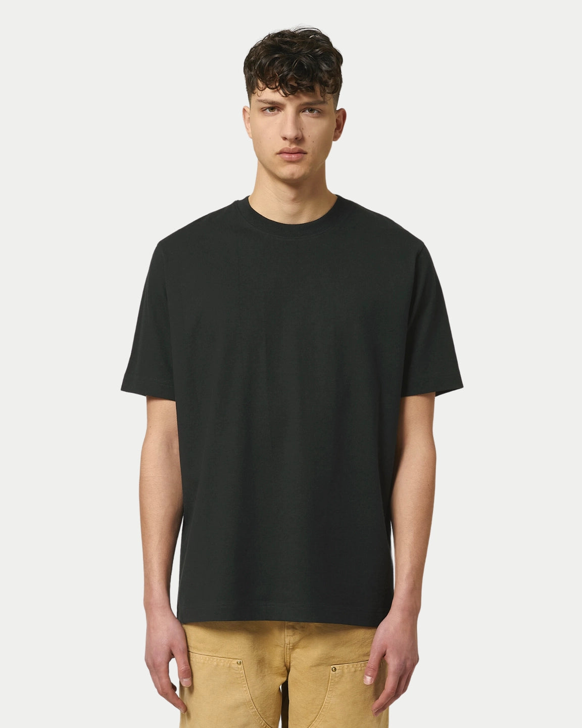 Stuen Basic Tee Black — Regular fit T-shirts | Stuen Store Tilburg