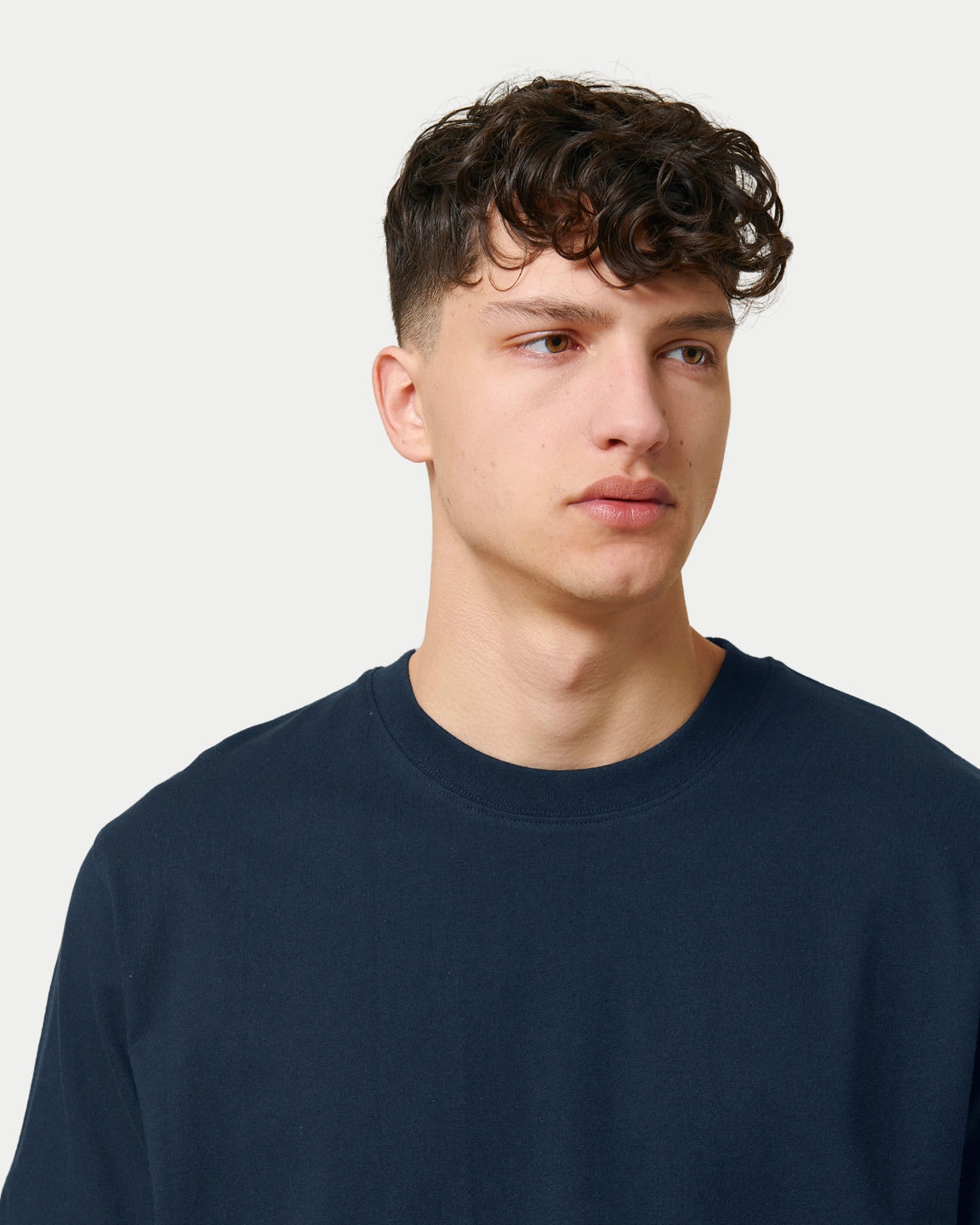 Stuen Basic Tee Navy — Regular fit T-shirts | Stuen Store Tilburg