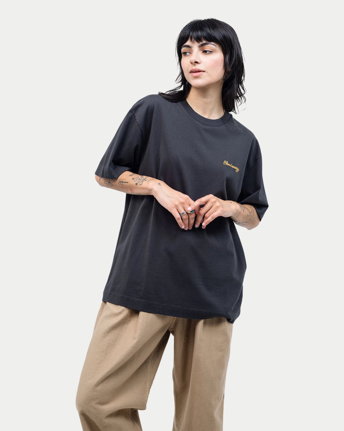 Olow T-shirt City Carbon Black - Stuen Store Tilburg | De beste herenkleding en -accessoires