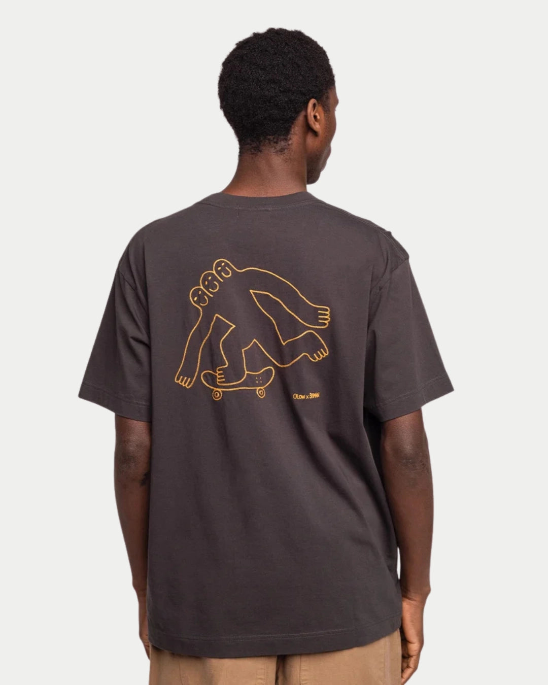 Olow T-shirt Cruising Carbon Black, Zwart t-shirt | Stuen Store Tilburg