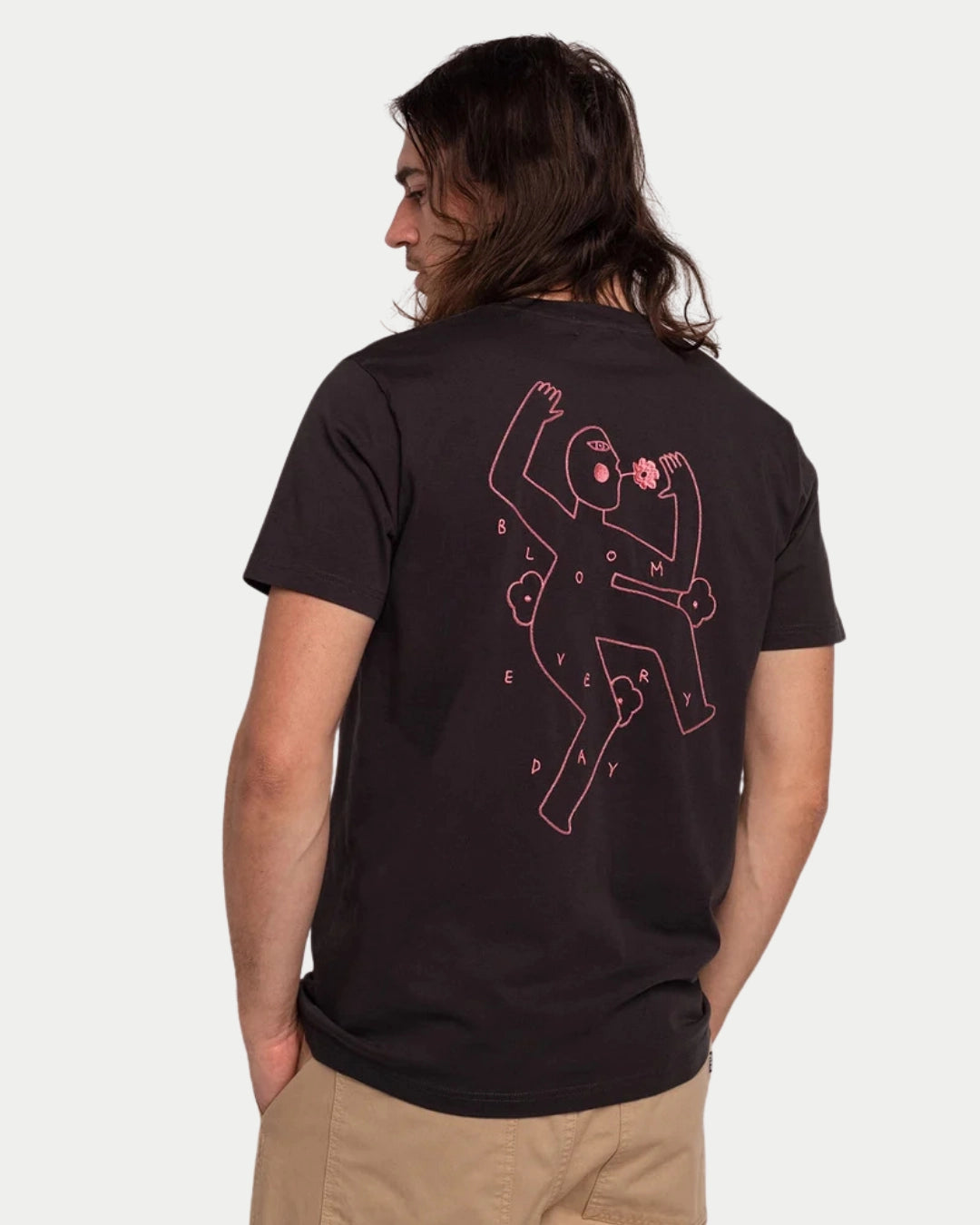 Olow T-shirt Let Go Carbon Black, Zwart t-shirt | Stuen Store Tilburg