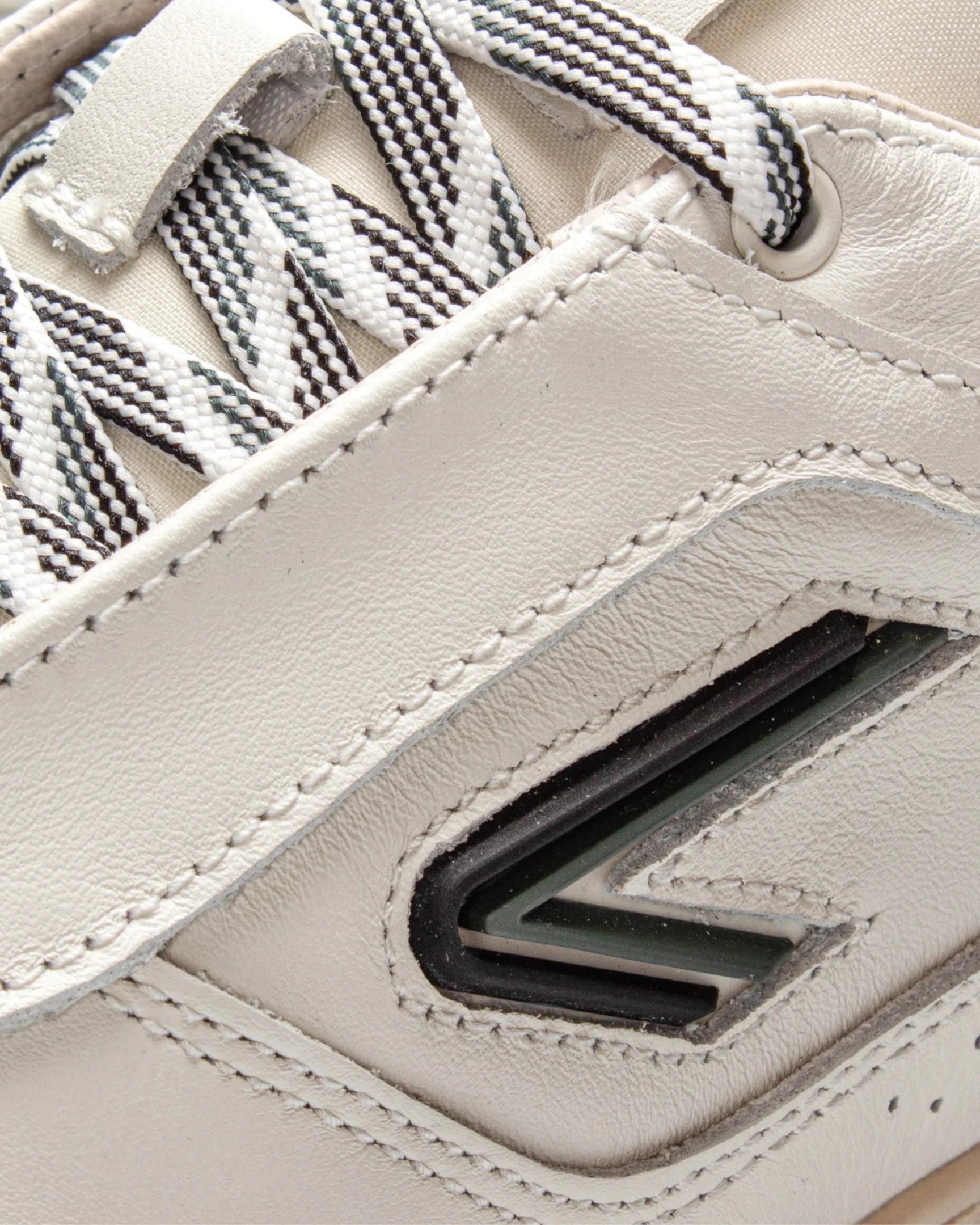 Sprint Off White/Sage Green