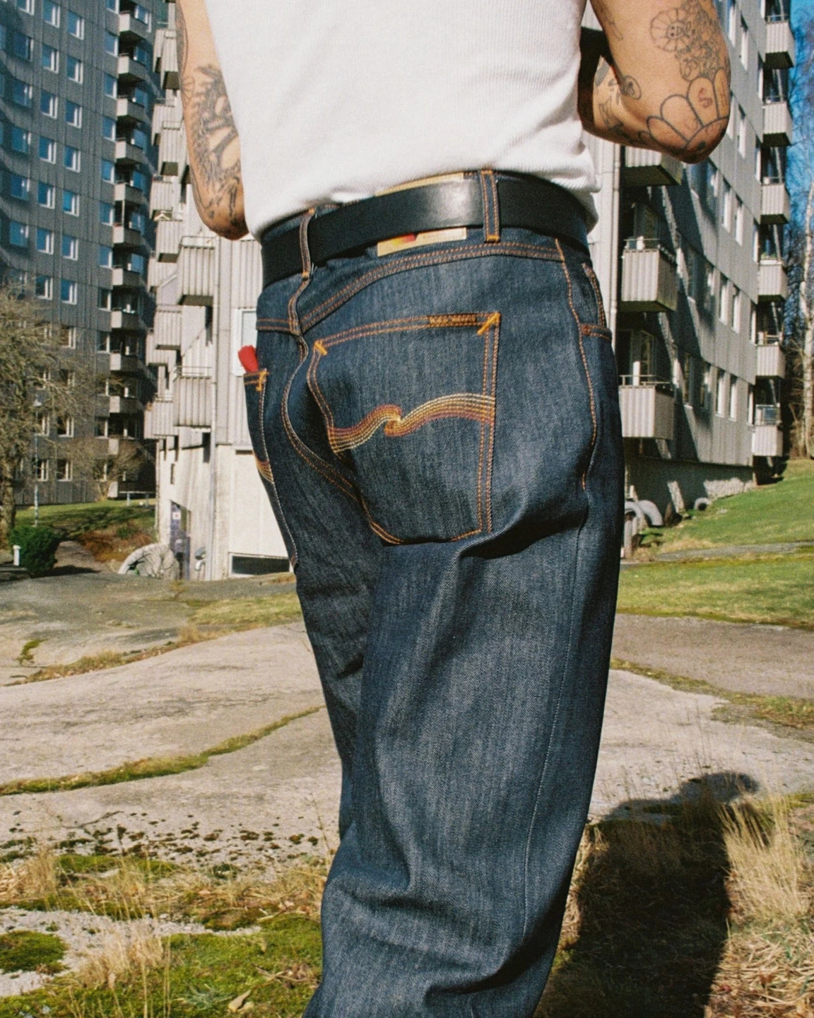 Nudie Jeans Tuff Tony Dry Sunburs - Stuen Store Tilburg | De beste herenkleding en -accessoires