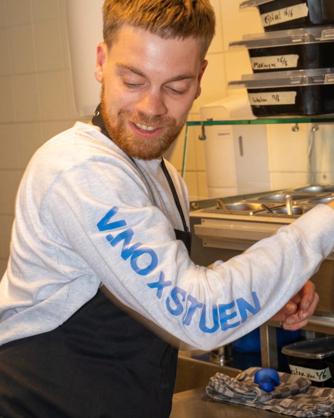 Stuen V.NO x Stuen Longsleeve Grey/Blue, Grijze longsleeve | Stuen Store Tilburg