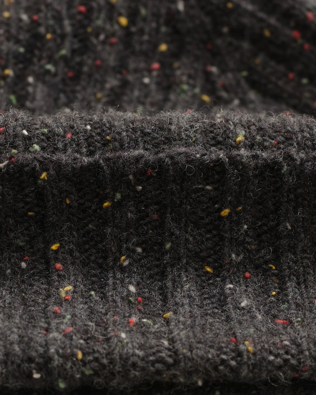 Wax London Brook Beanie Charcoal Donegal — Gebreid | Stuen Store Tilburg