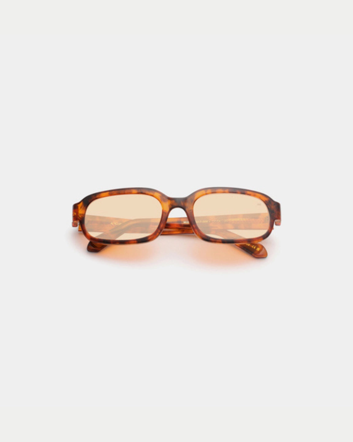A. Kjærbede Will Havana — superstrak unisex model geïnspireerd op de jaren '00 Zonnebril | Stuen Store Tilburg
